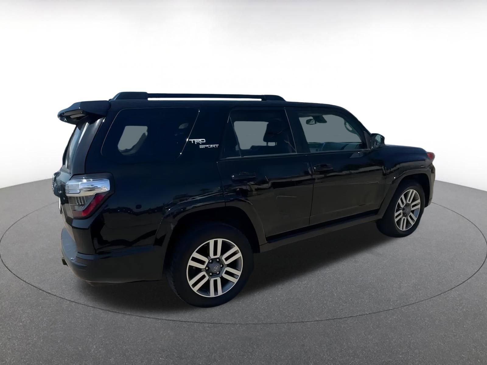 Thumbnail: 2024 Toyota 4Runner - 15