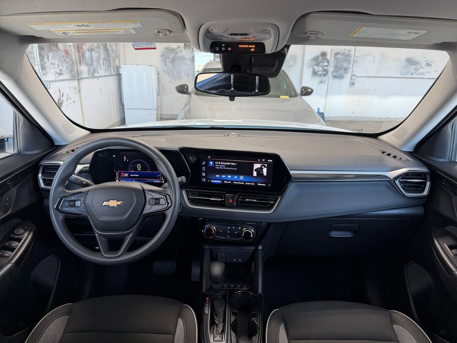 Thumbnail: 2025 Chevrolet TrailBlazer - 31