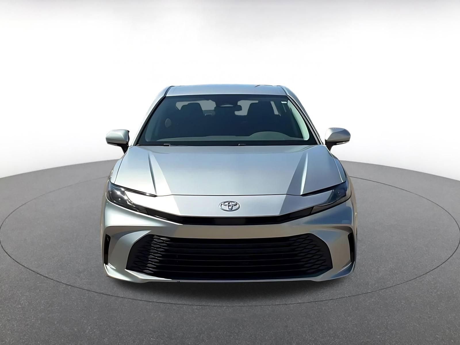 Thumbnail: 2025 Toyota Camry - 4