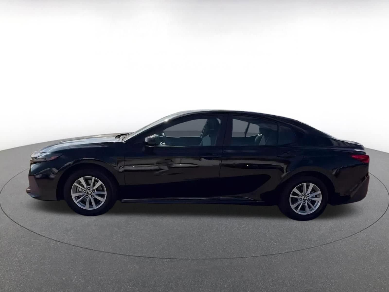 Thumbnail: 2025 Toyota Camry - 8