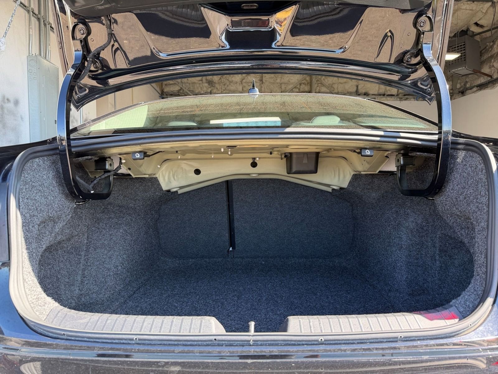 Thumbnail: 2025 Volkswagen Jetta - 30