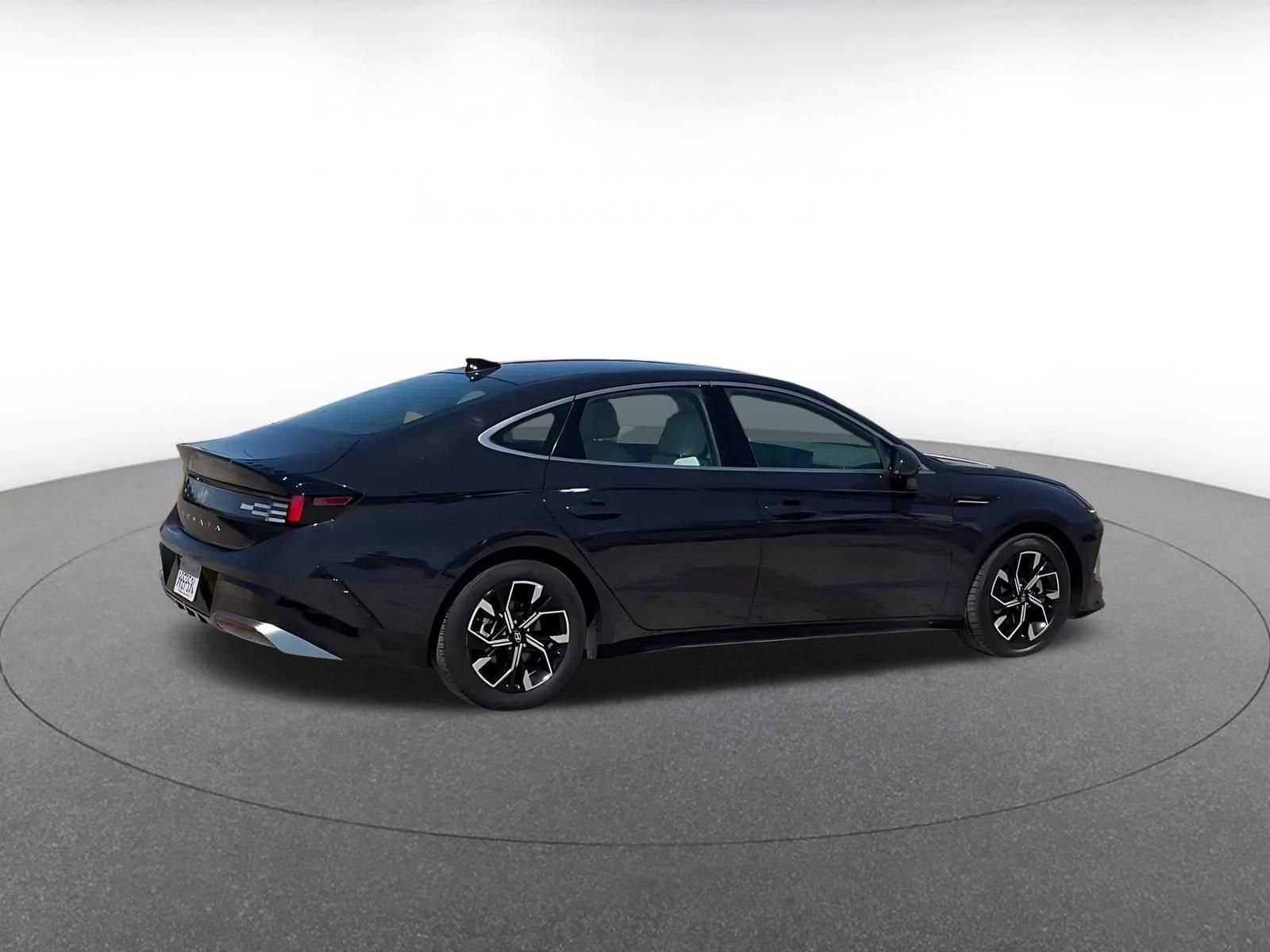 Thumbnail: 2025 Hyundai Sonata - 14