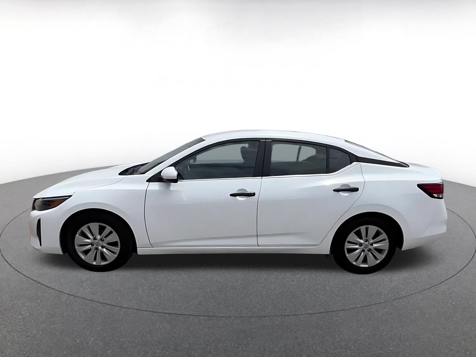 Thumbnail: 2025 Nissan Sentra - 7