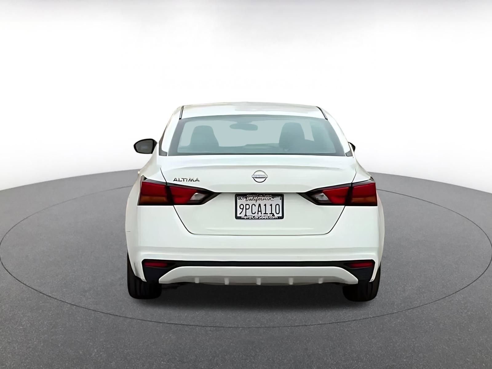 Thumbnail: 2025 Nissan Altima - 12