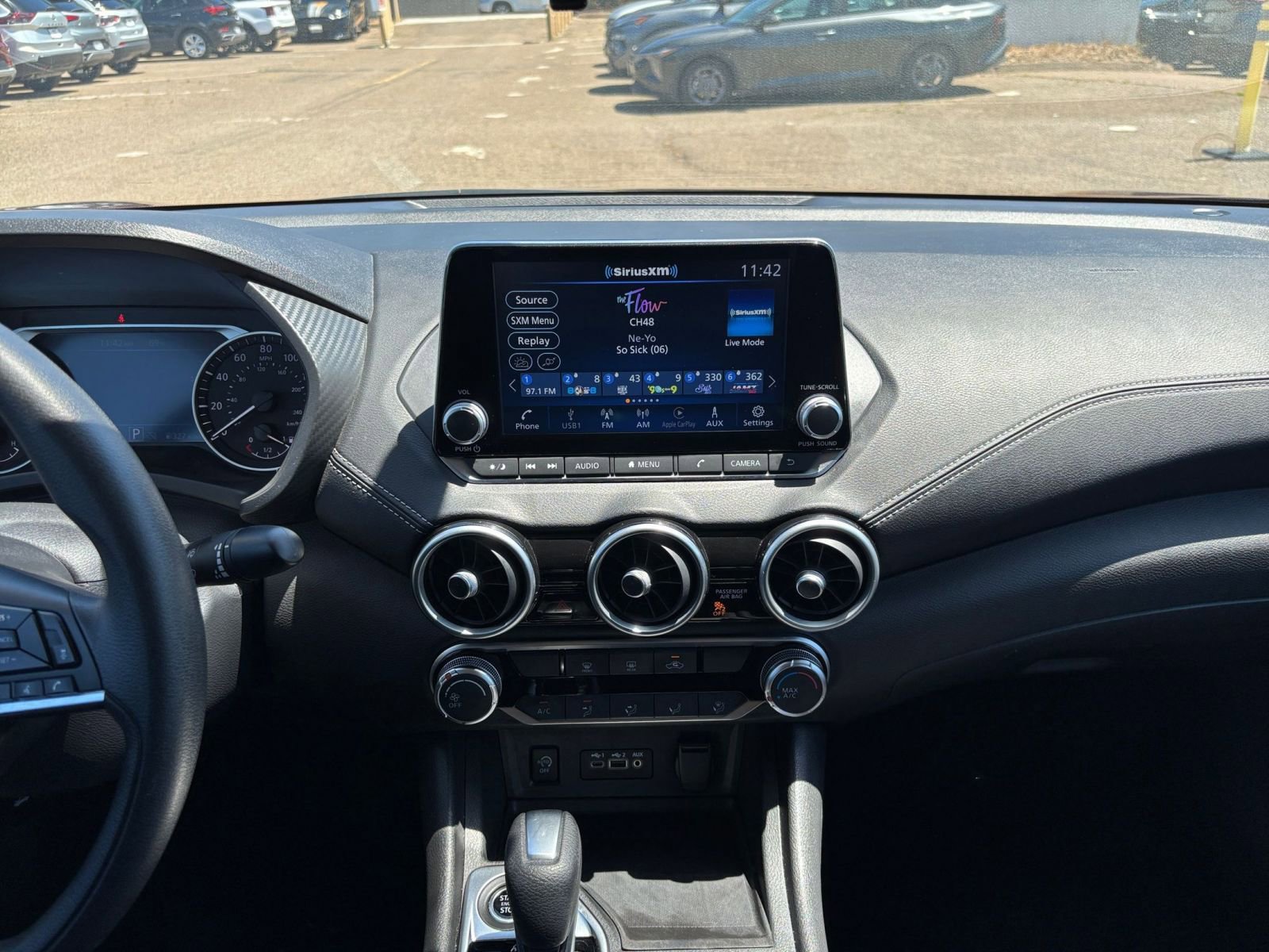 Thumbnail: 2025 Nissan Sentra - 17
