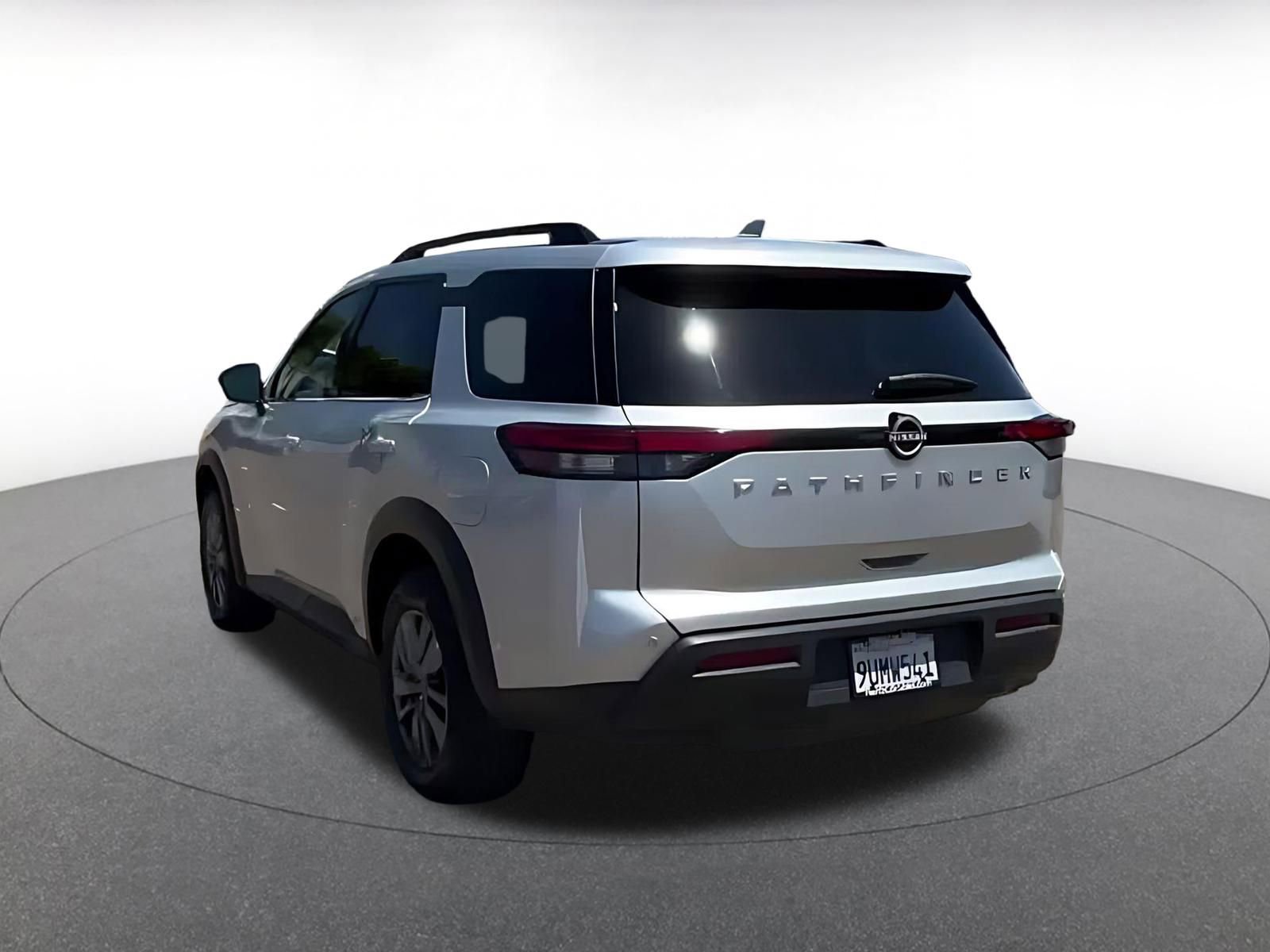 Thumbnail: 2025 Nissan Pathfinder - 11