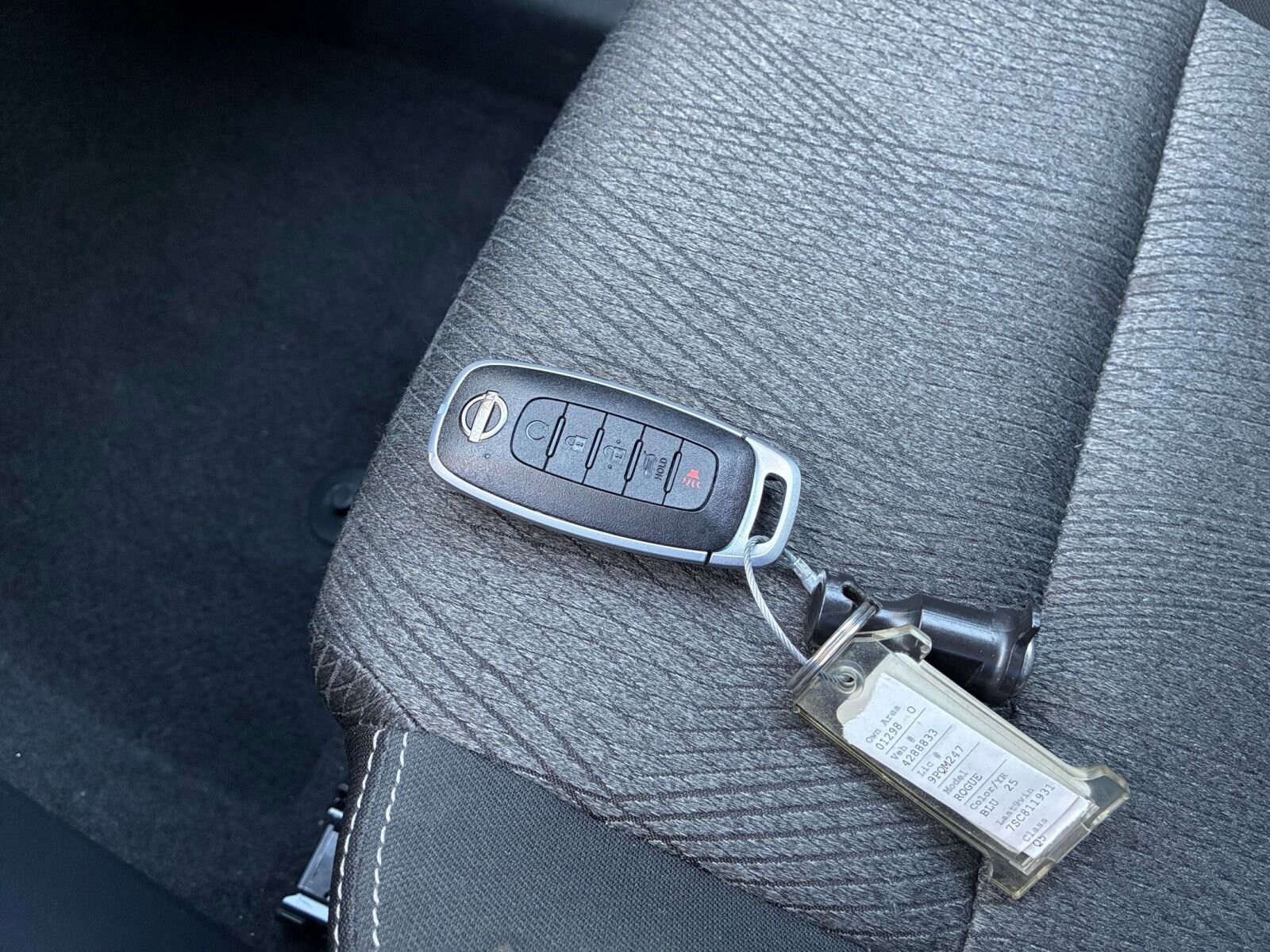 Thumbnail: 2025 Nissan Rogue - 21