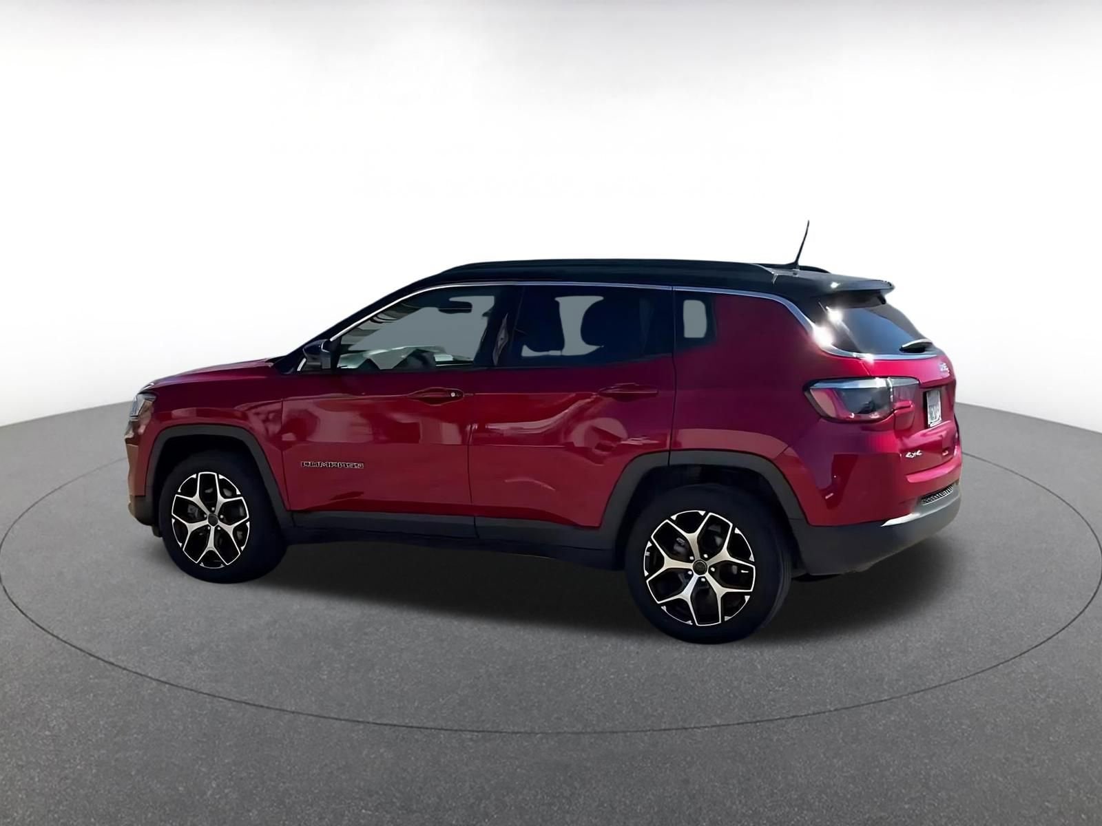 Thumbnail: 2025 Jeep Compass - 9