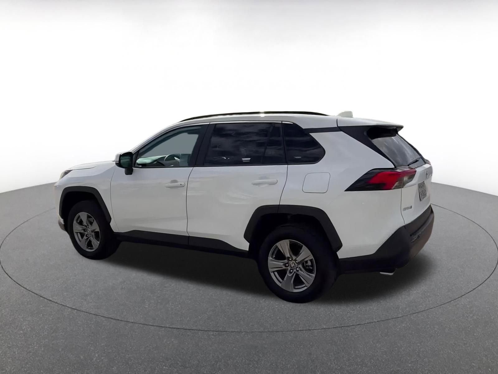 Thumbnail: 2025 Toyota RAV4 - 10