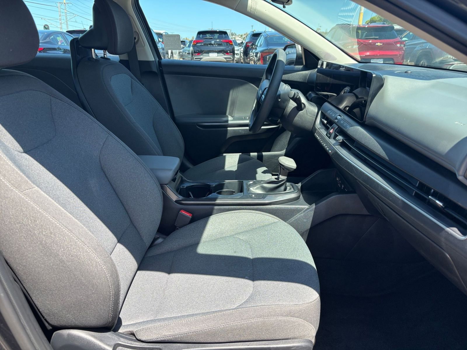 Thumbnail: 2025 Kia K4 - 35