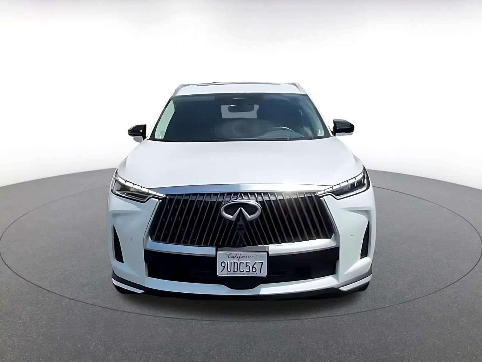 Thumbnail: 2026 INFINITI QX60 - 4