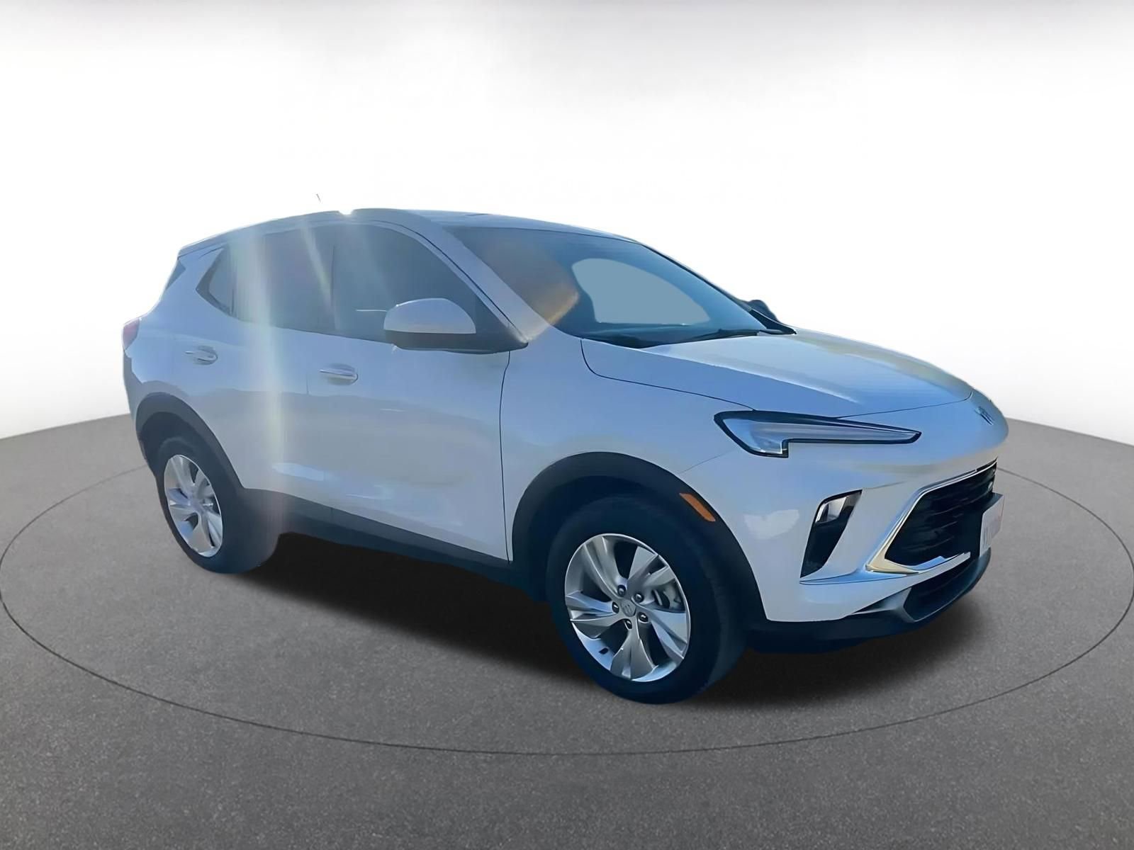 Thumbnail: 2025 Buick Encore GX - 2