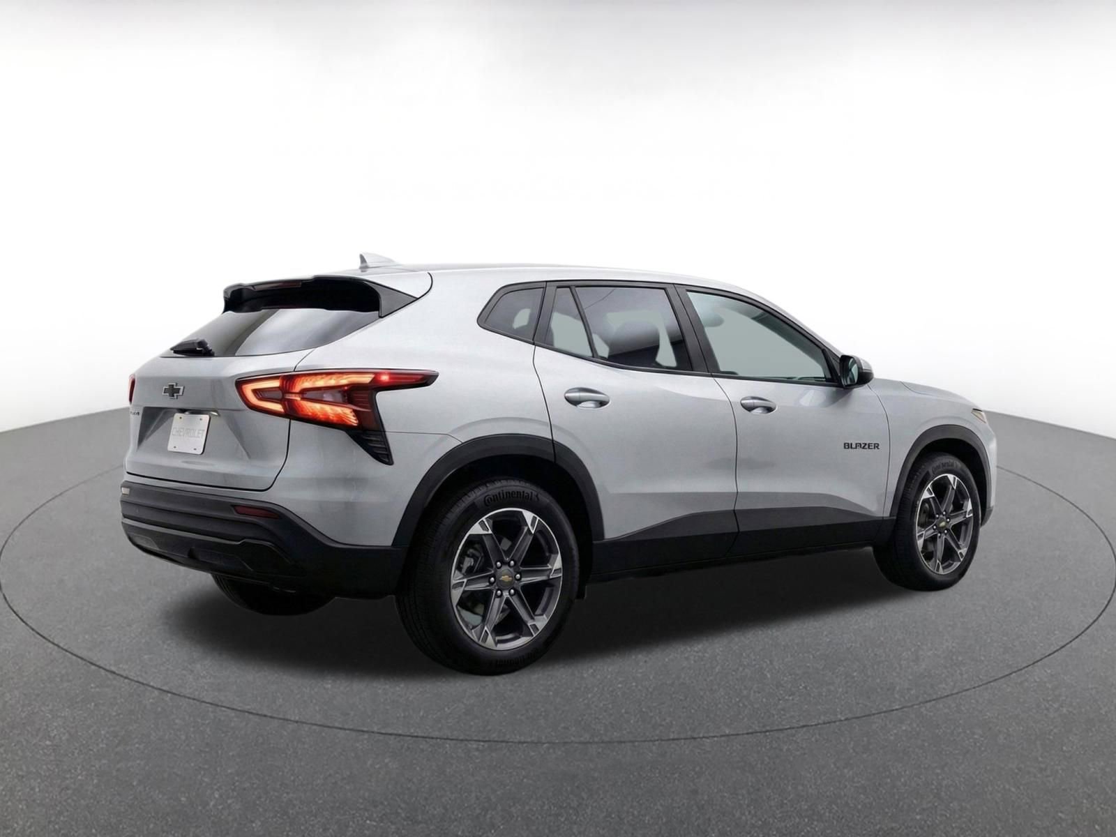 Thumbnail: 2025 Chevrolet Blazer - 11