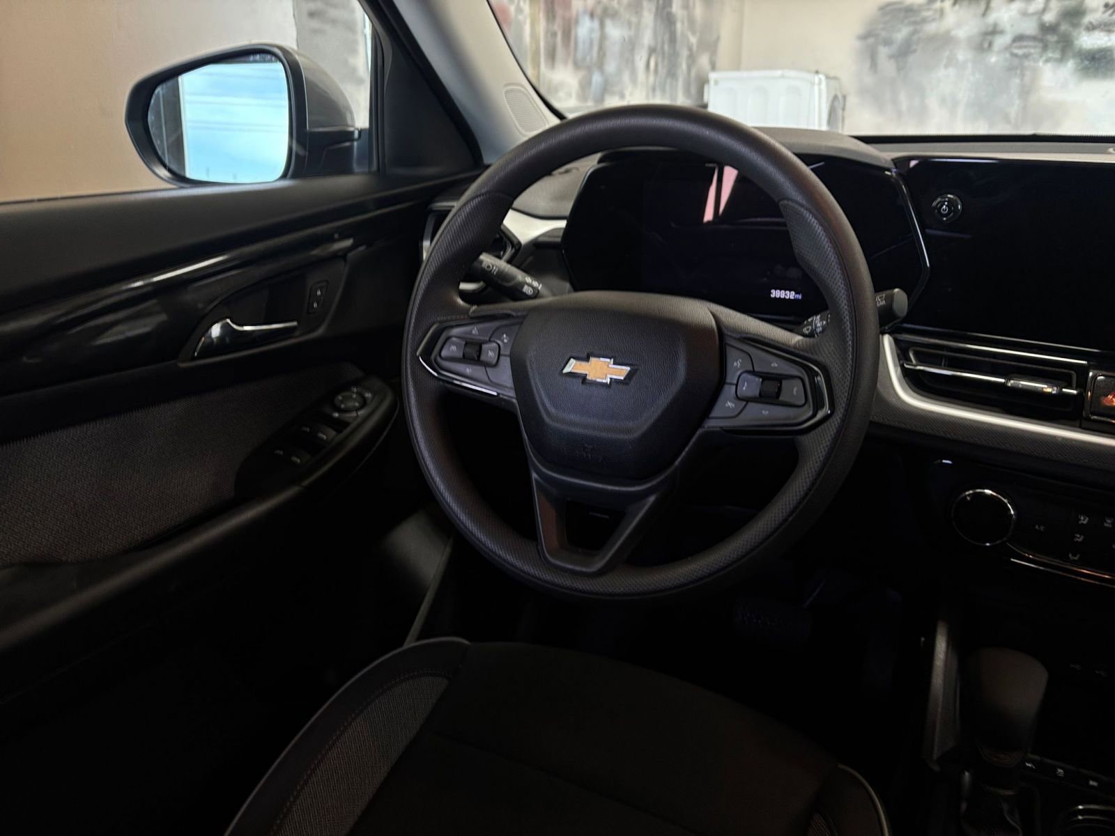 Thumbnail: 2025 Chevrolet TrailBlazer - 33