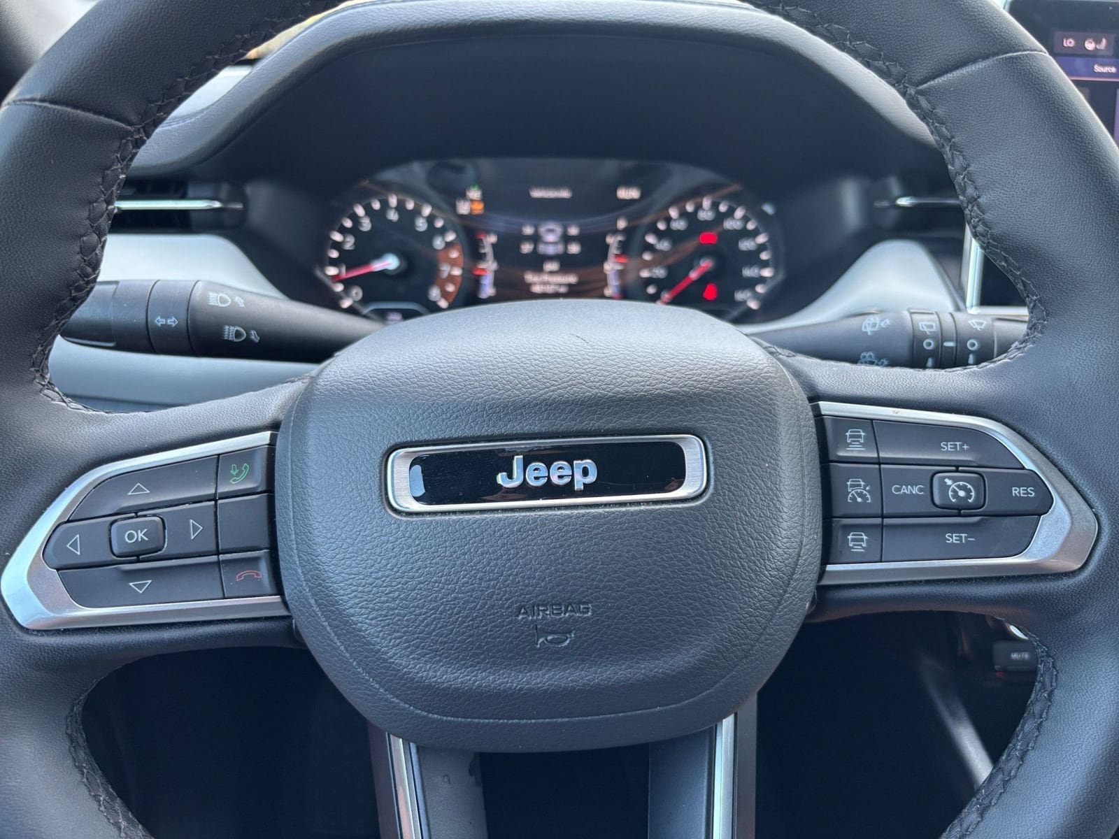 Thumbnail: 2025 Jeep Compass - 29