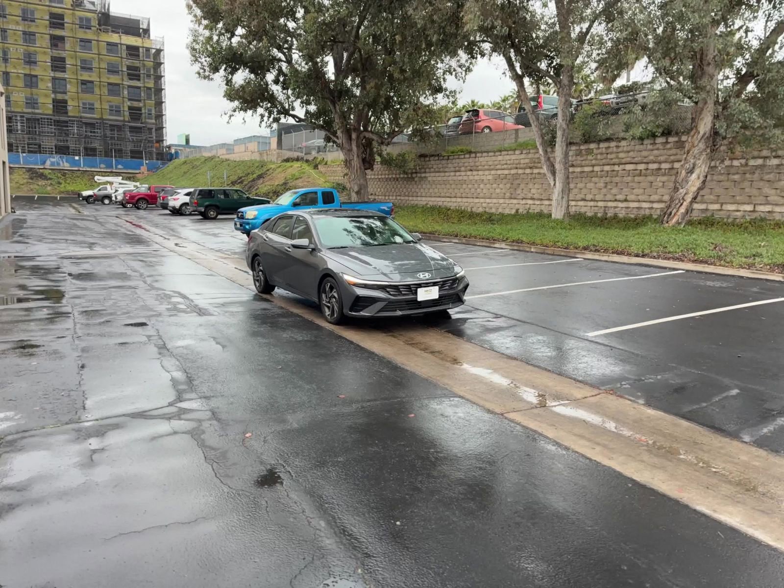 Thumbnail: 2025 Hyundai Elantra - 15