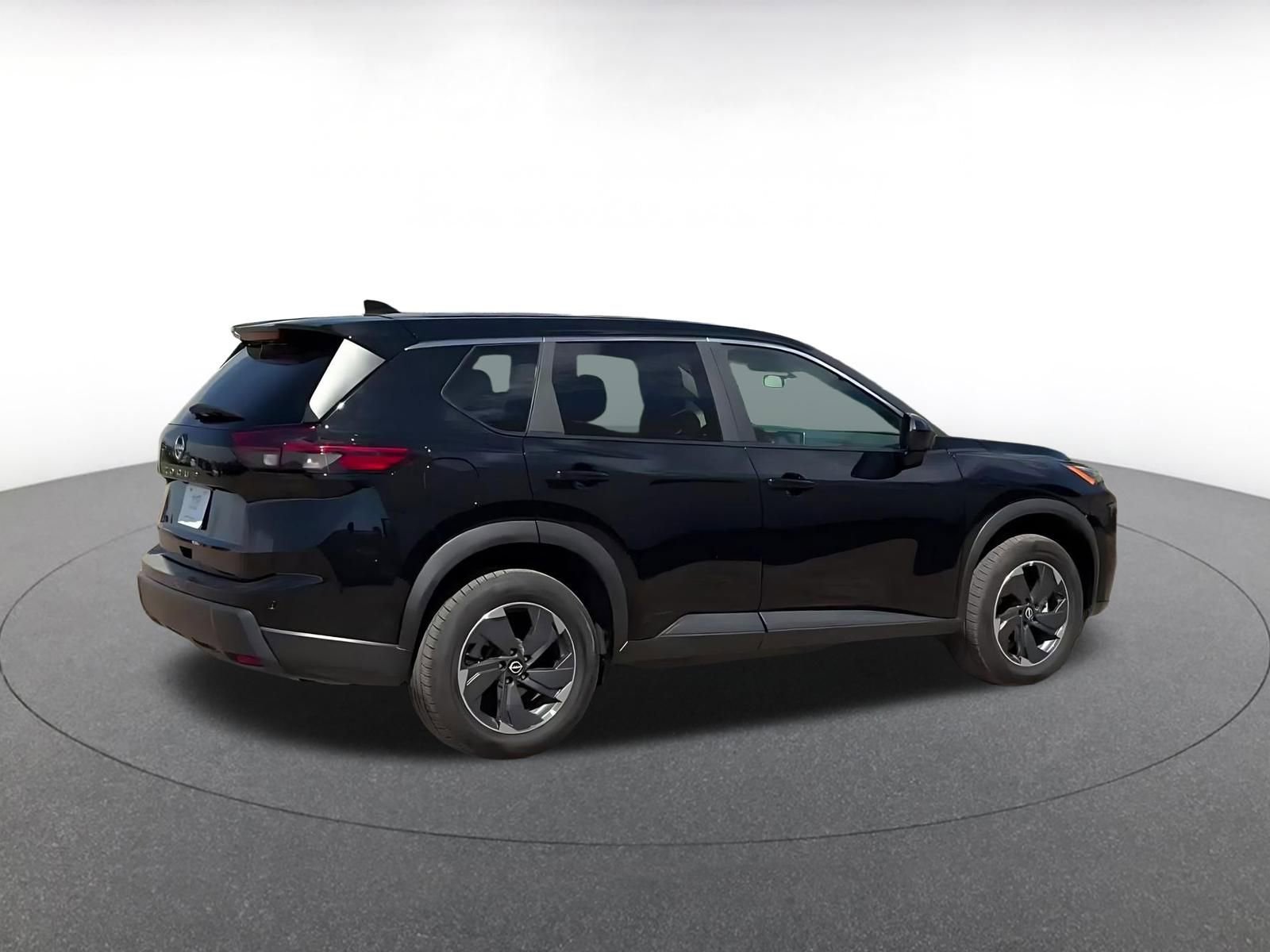 Thumbnail: 2025 Nissan Rogue - 15