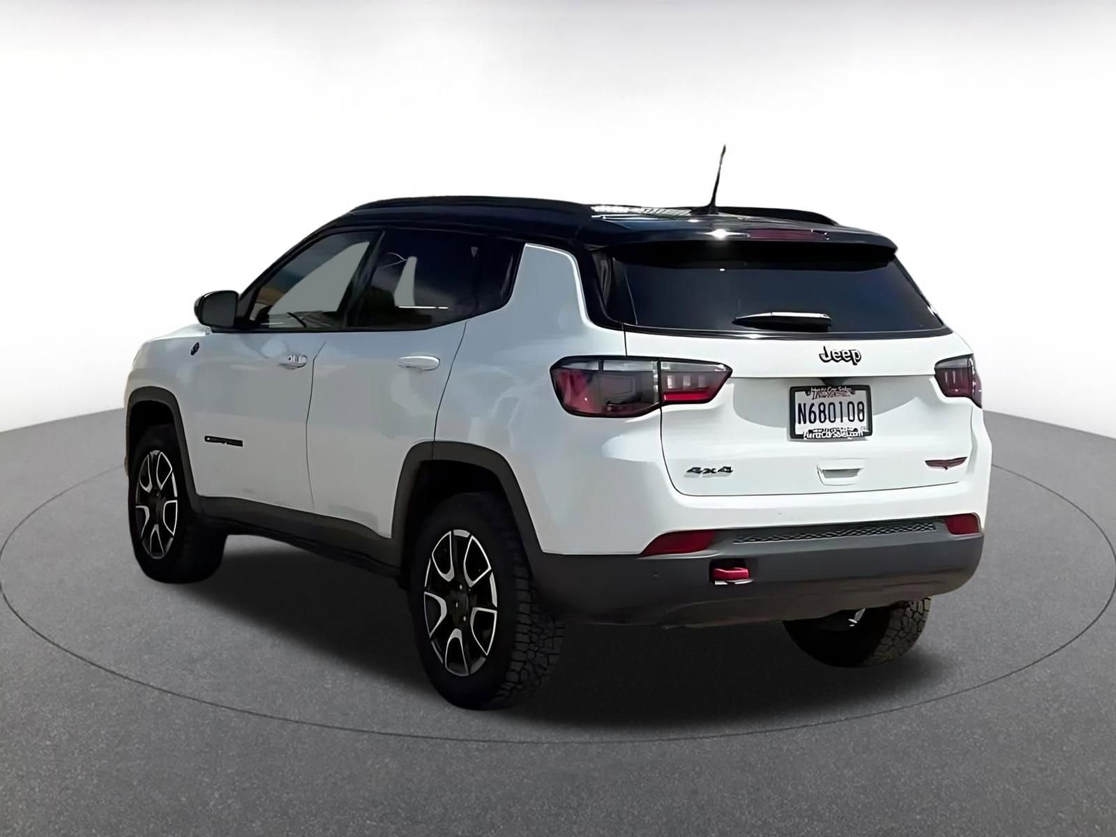 Thumbnail: 2025 Jeep Compass - 11