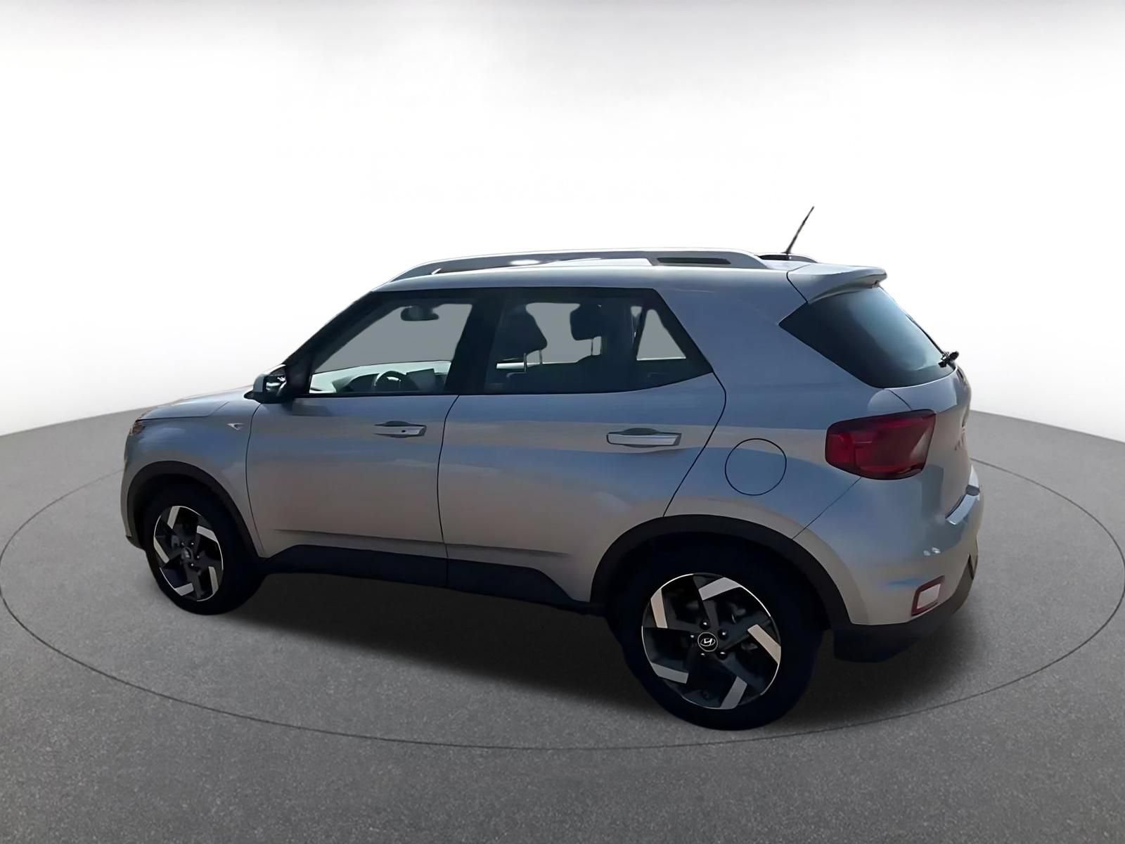 Thumbnail: 2025 Hyundai Venue - 11