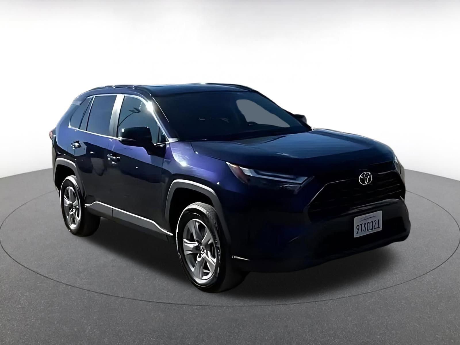 Thumbnail: 2025 Toyota RAV4 - 2