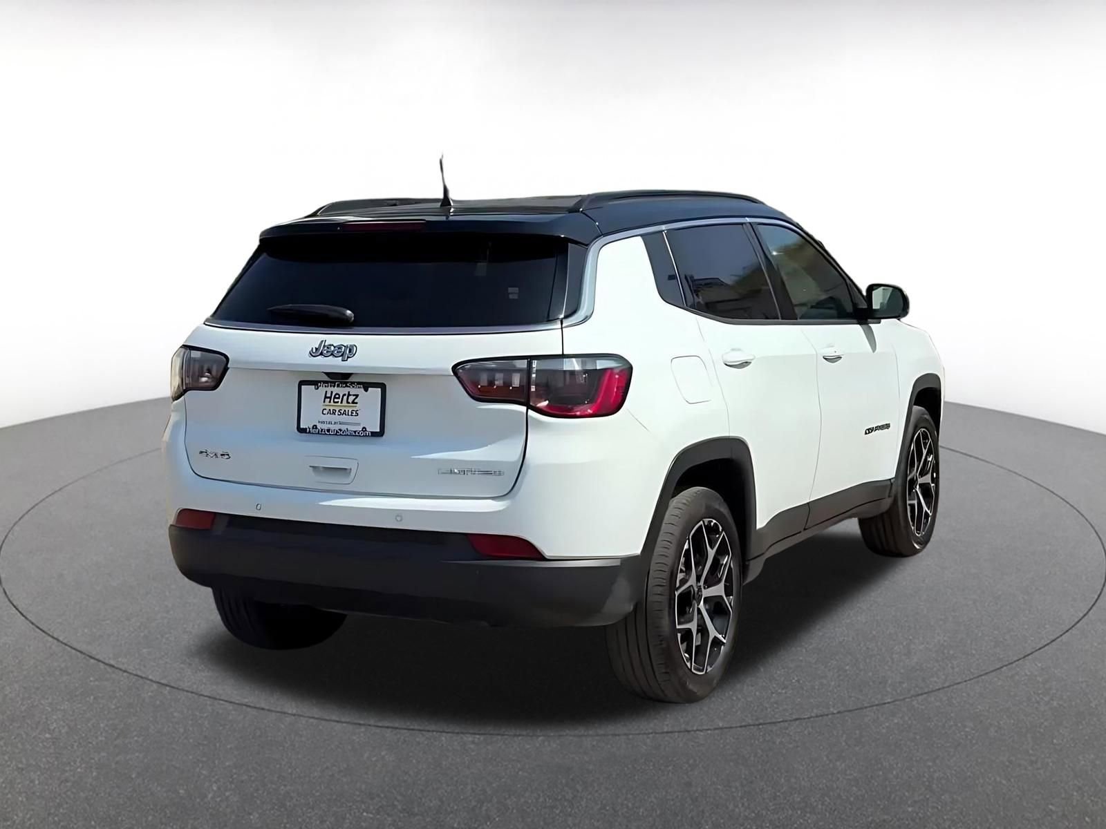 Thumbnail: 2025 Jeep Compass - 14