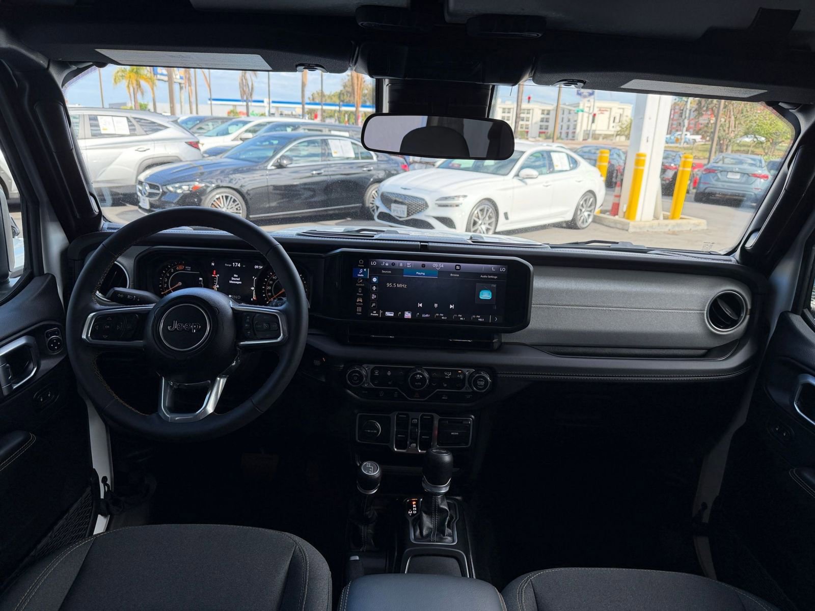 Thumbnail: 2025 Jeep Wrangler - 32