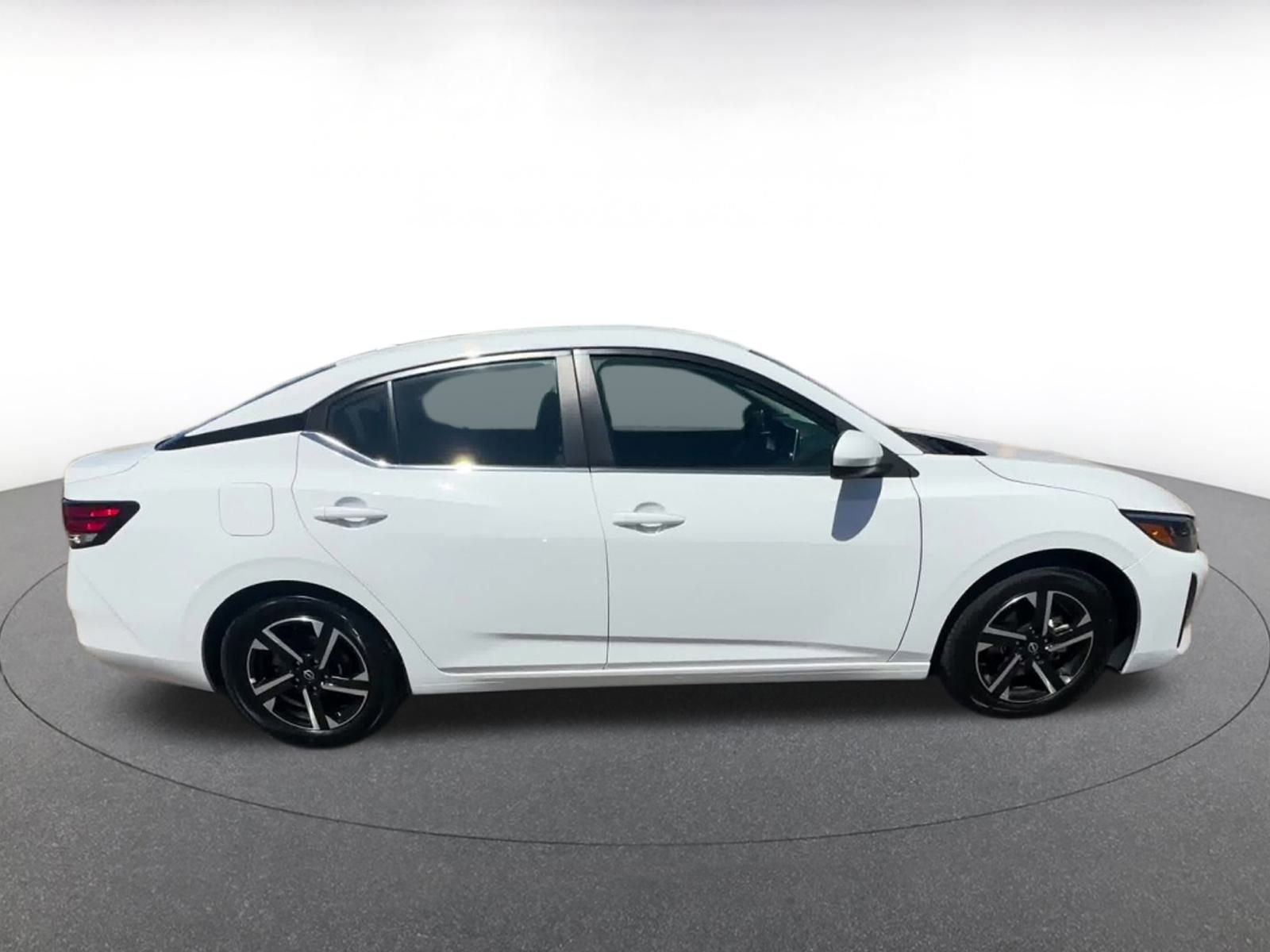 Thumbnail: 2024 Nissan Sentra - 16