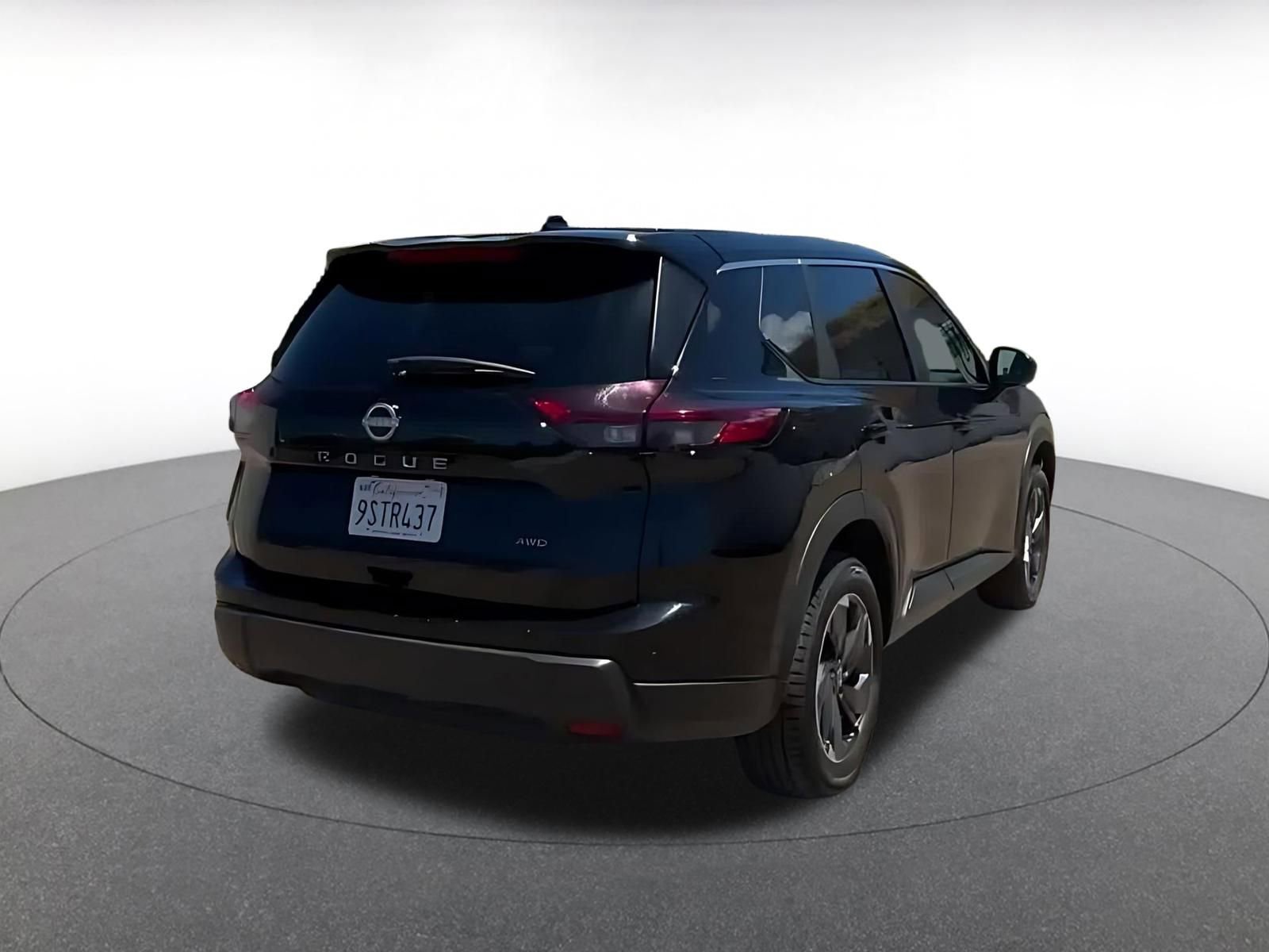 Thumbnail: 2025 Nissan Rogue - 12