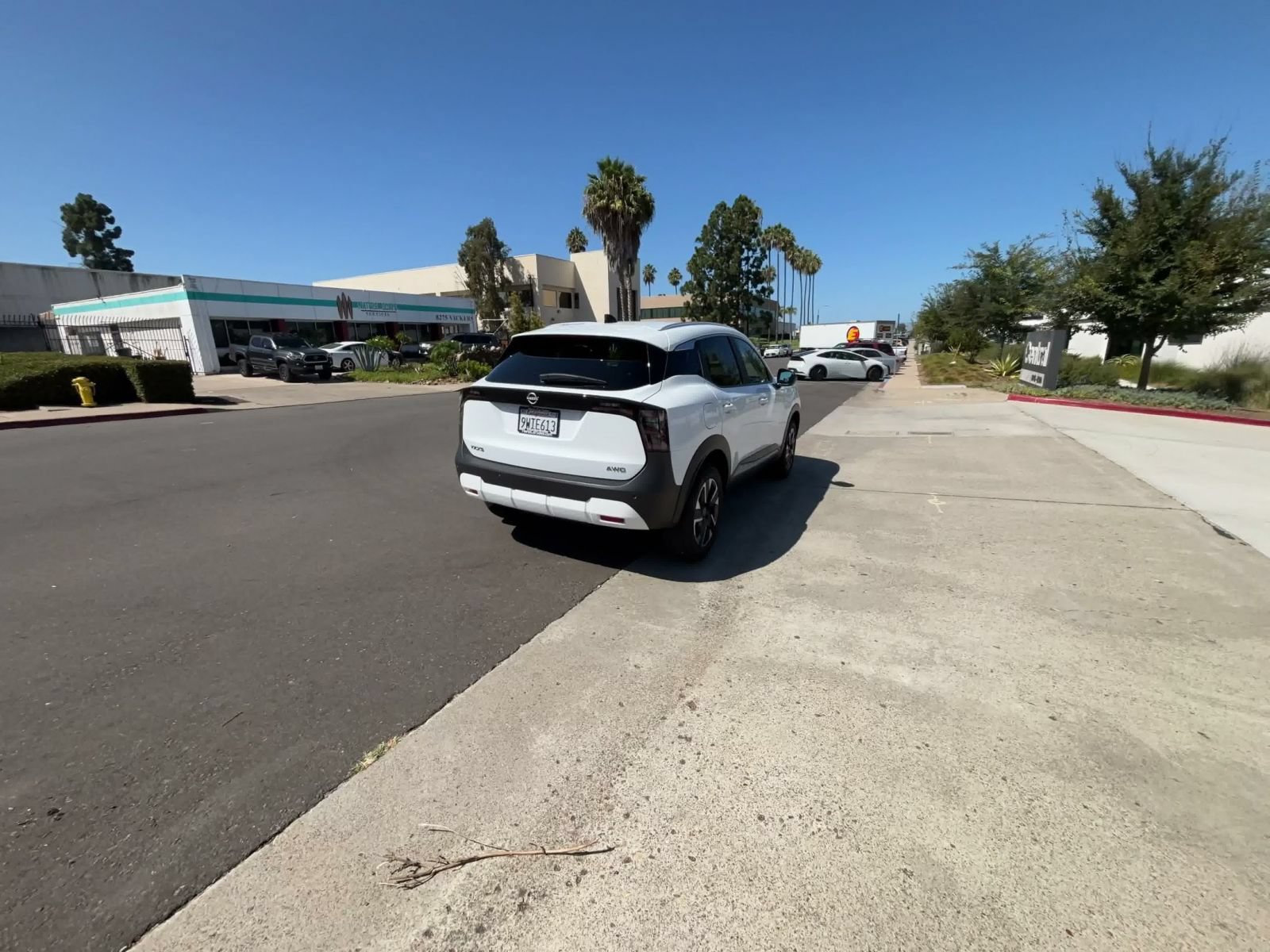 Thumbnail: 2026 Nissan Kicks - 13