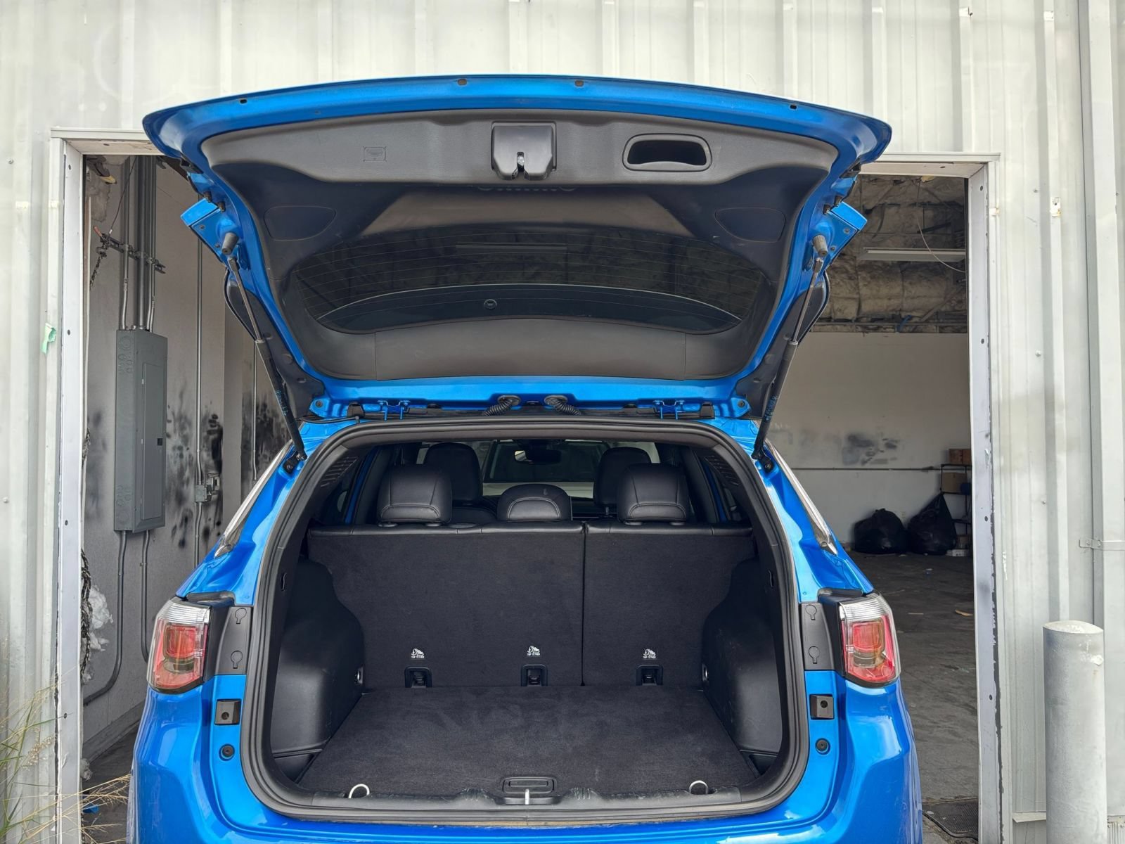 Thumbnail: 2025 Jeep Compass - 32
