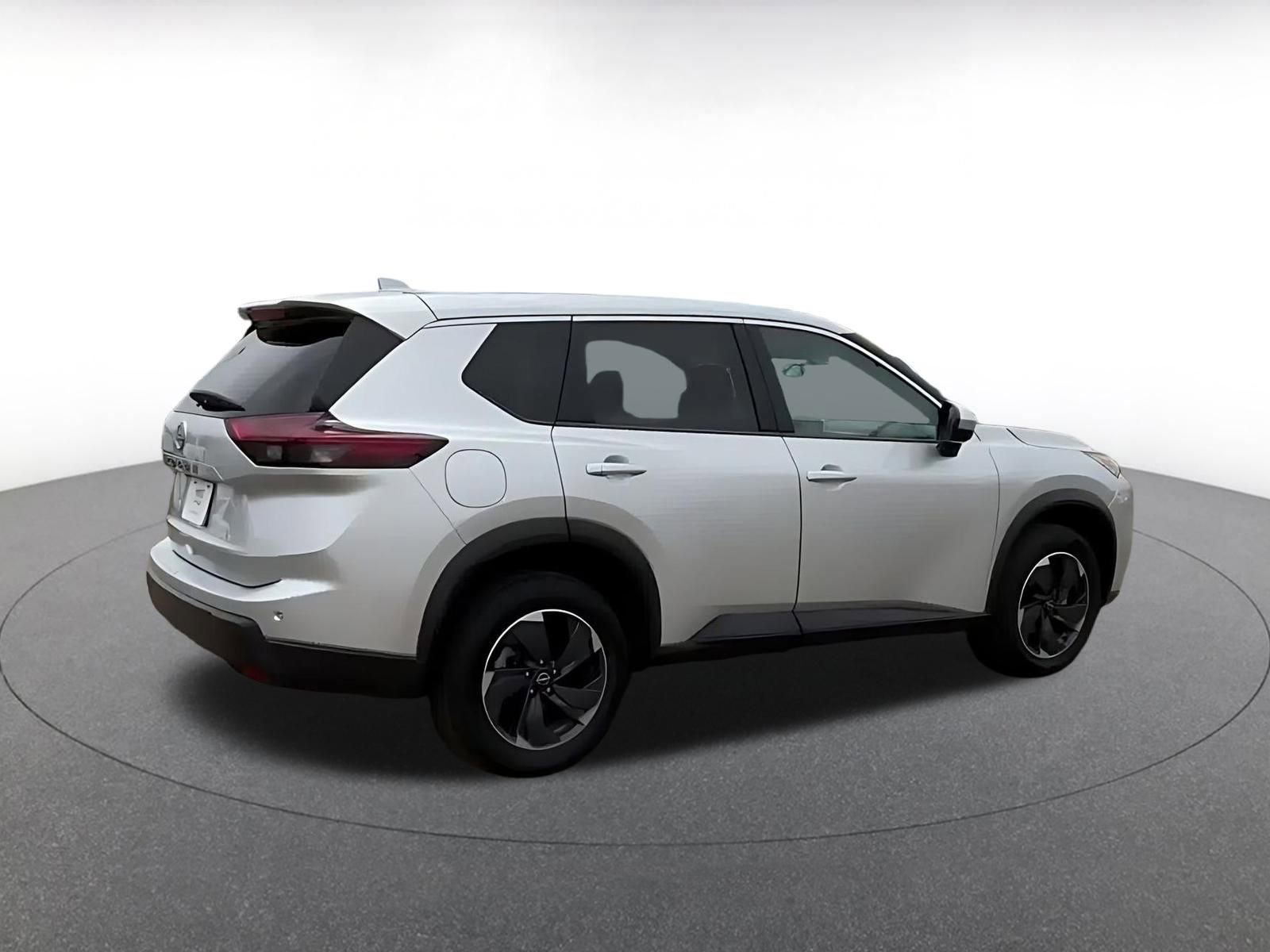 Thumbnail: 2025 Nissan Rogue - 15