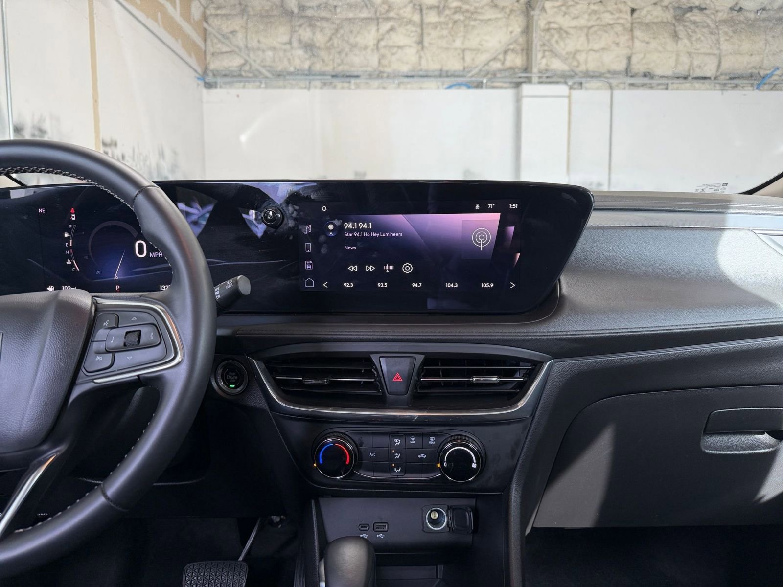 Thumbnail: 2025 Buick Encore GX - 18