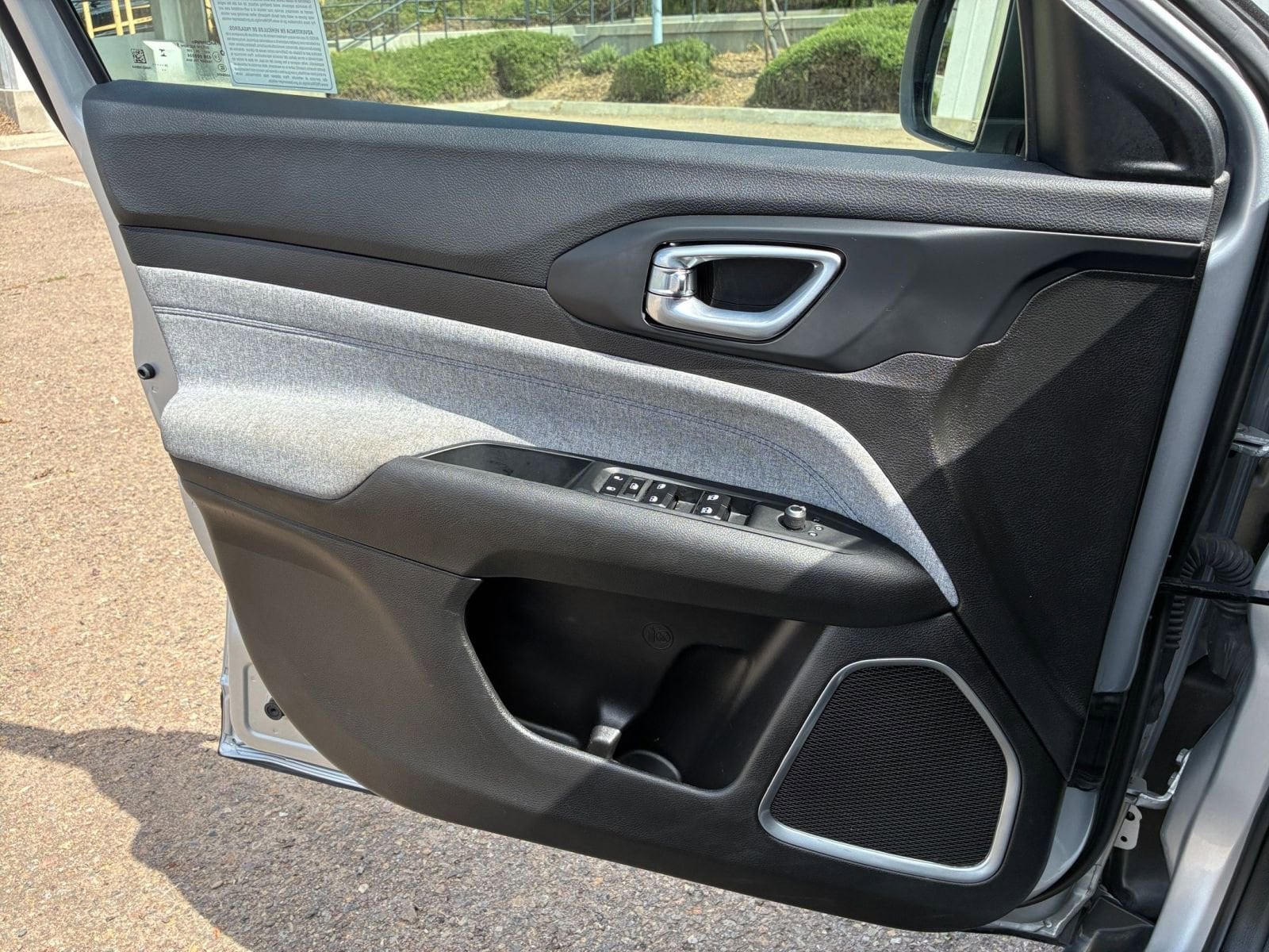 Thumbnail: 2025 Jeep Compass - 18