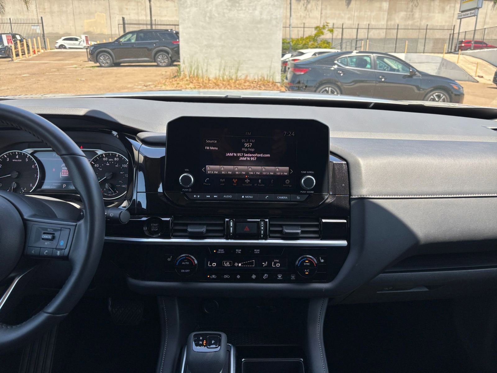 Thumbnail: 2025 Nissan Pathfinder - 17