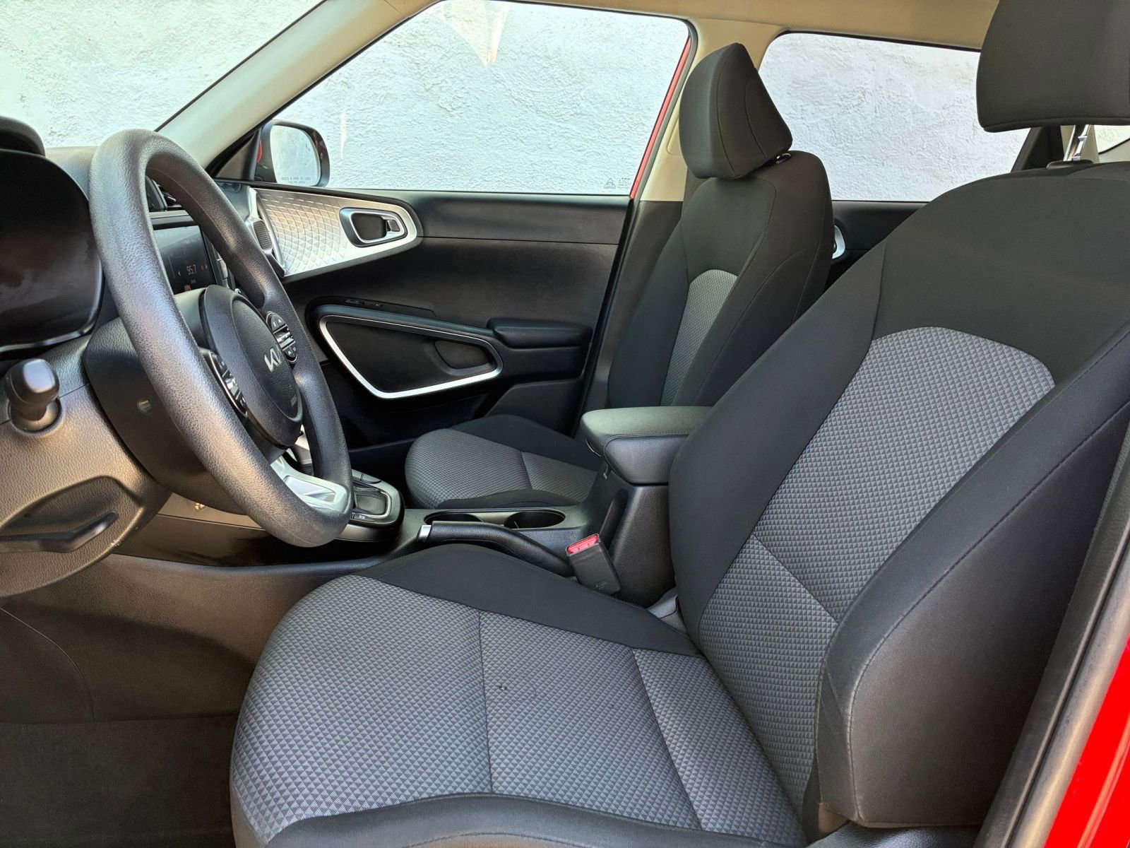 Thumbnail: 2025 Kia Soul - 24