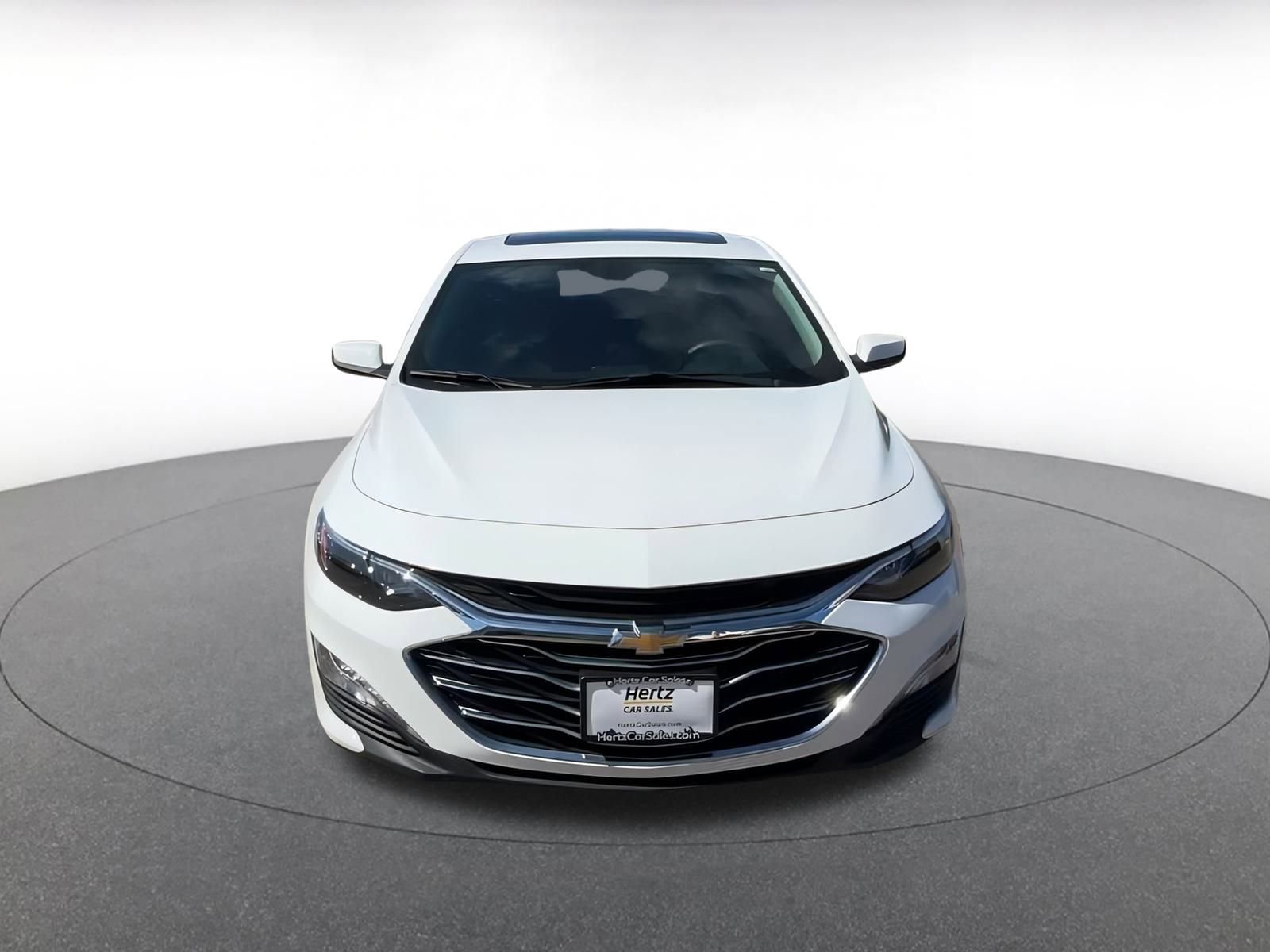 Thumbnail: 2024 Chevrolet Malibu - 4