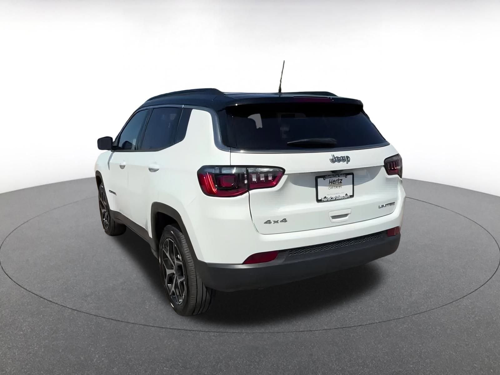 Thumbnail: 2025 Jeep Compass - 4