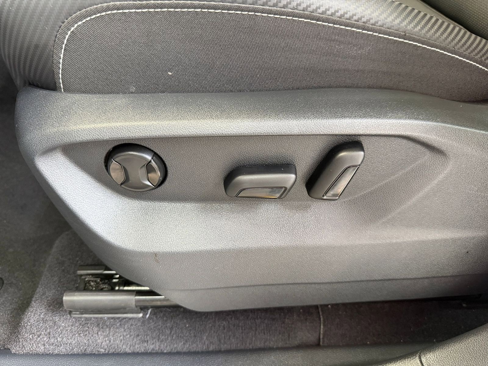 Thumbnail: 2025 Volkswagen Atlas - 23