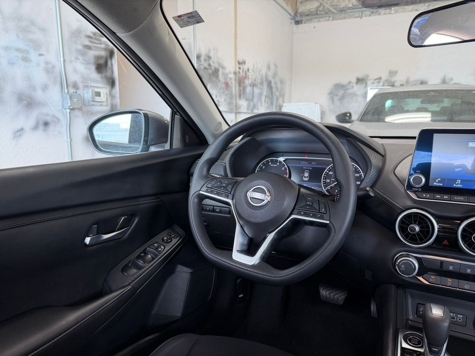 Thumbnail: 2025 Nissan Sentra - 32