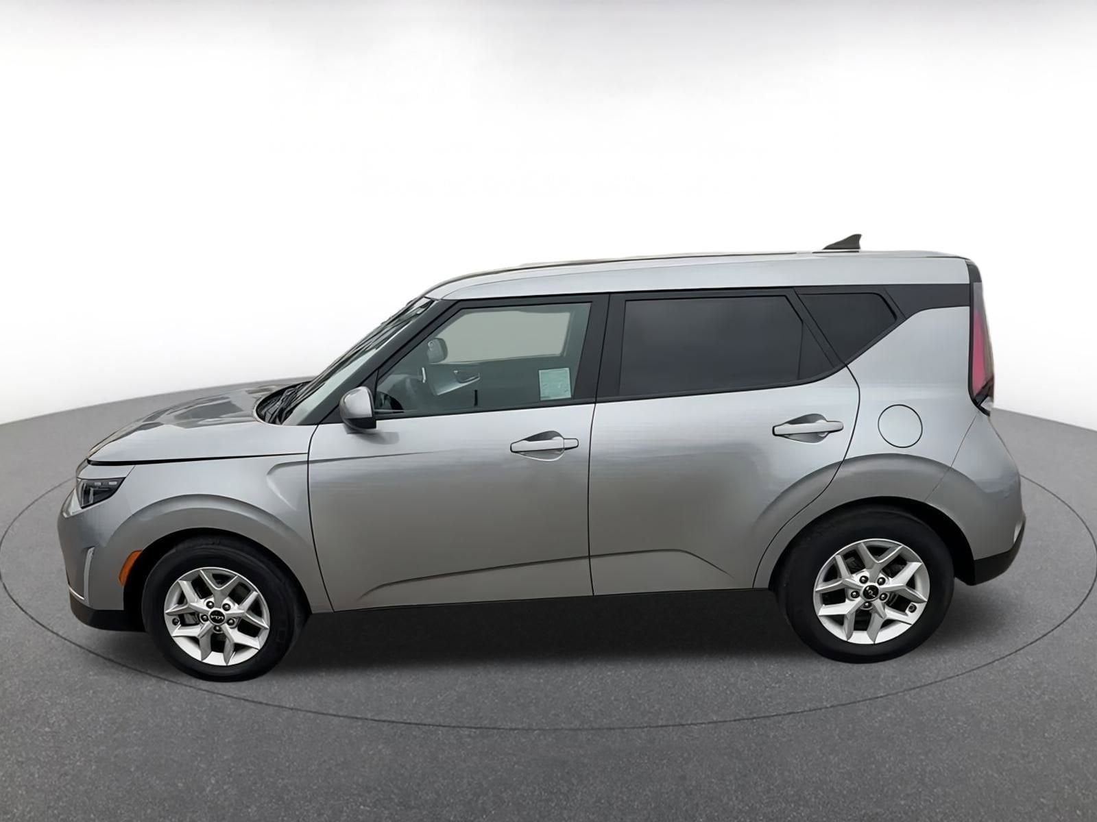 Thumbnail: 2024 Kia Soul - 8