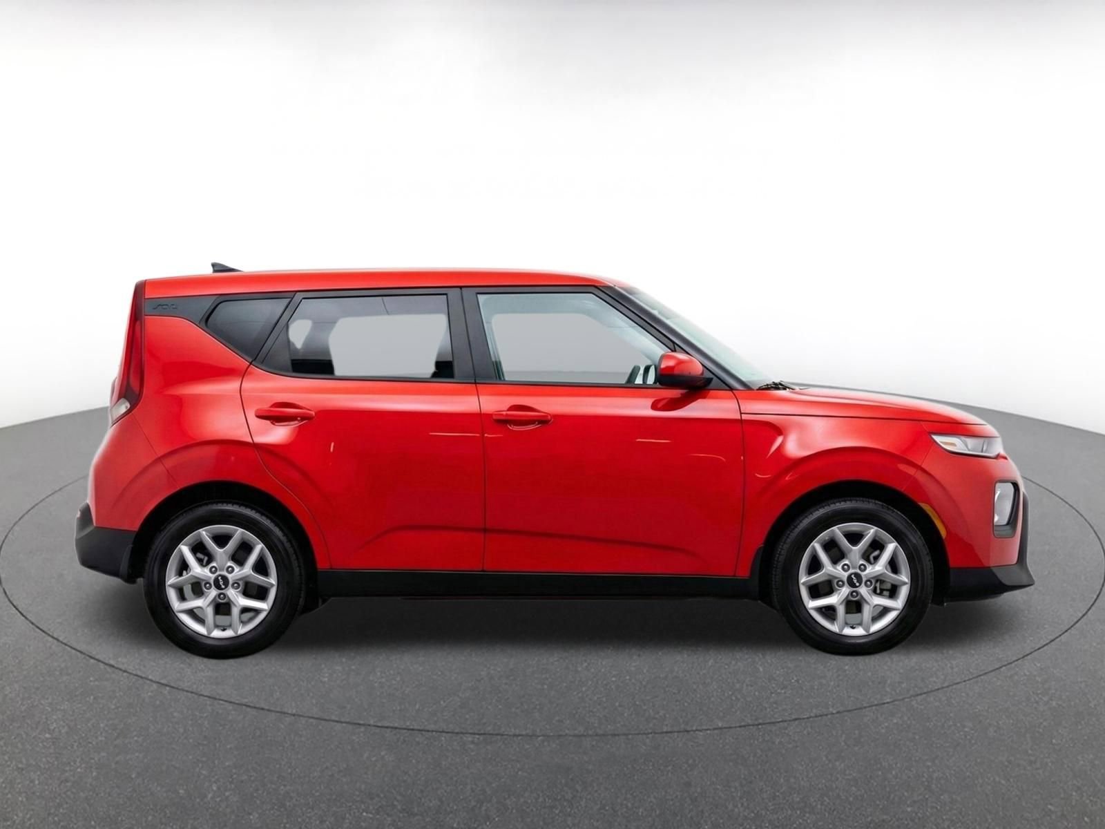 Thumbnail: 2025 Kia Soul - 10