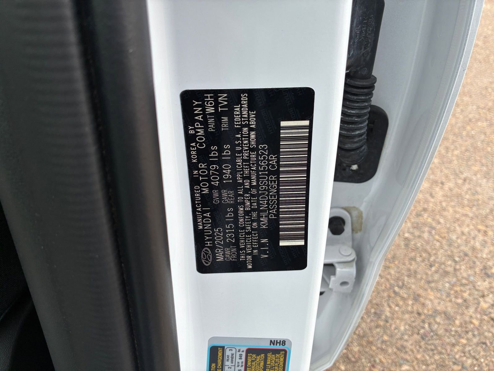 Thumbnail: 2025 Hyundai Elantra - 31