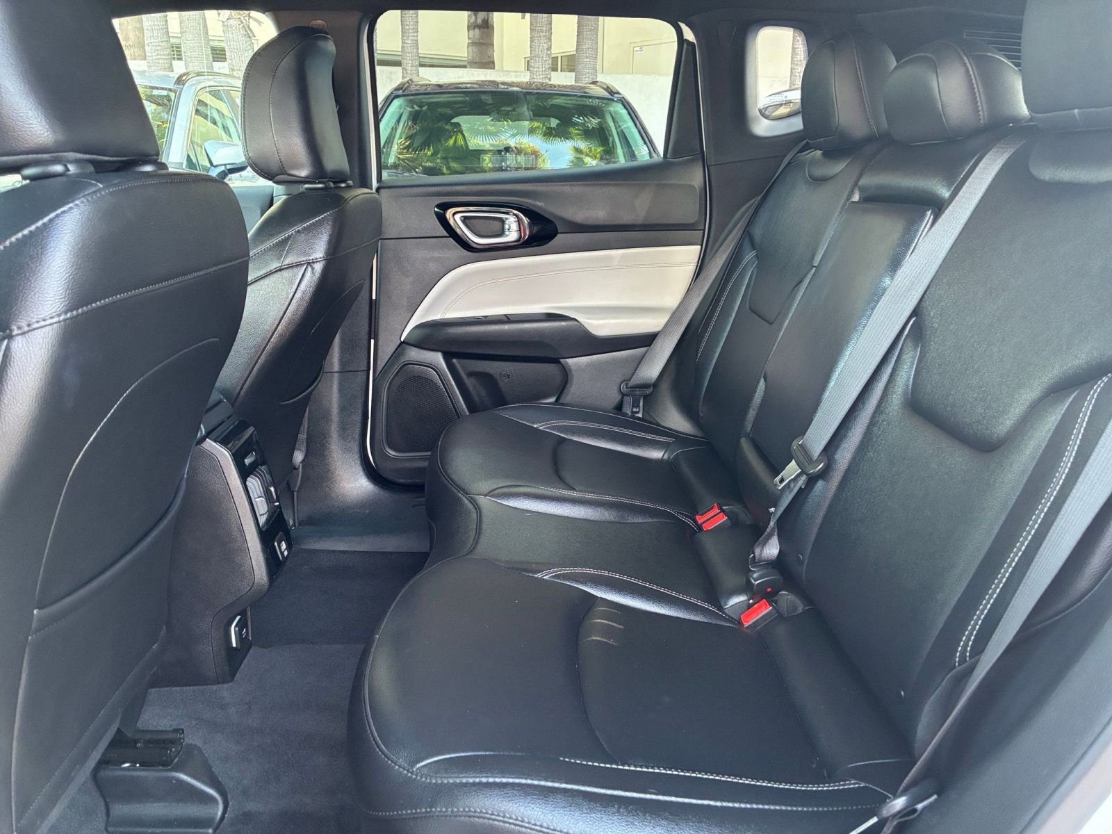 Thumbnail: 2025 Jeep Compass - 27