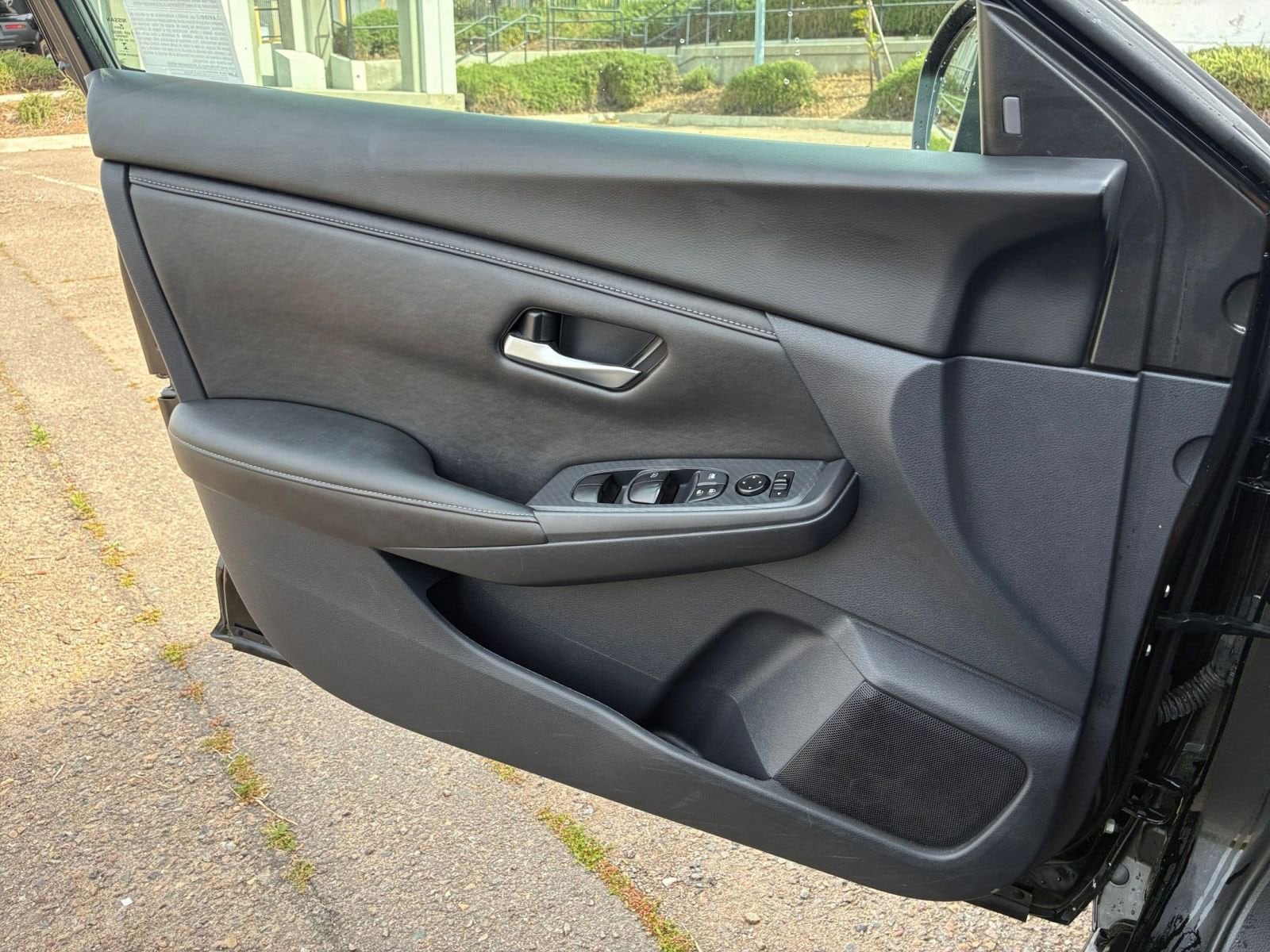 Thumbnail: 2025 Nissan Sentra - 18