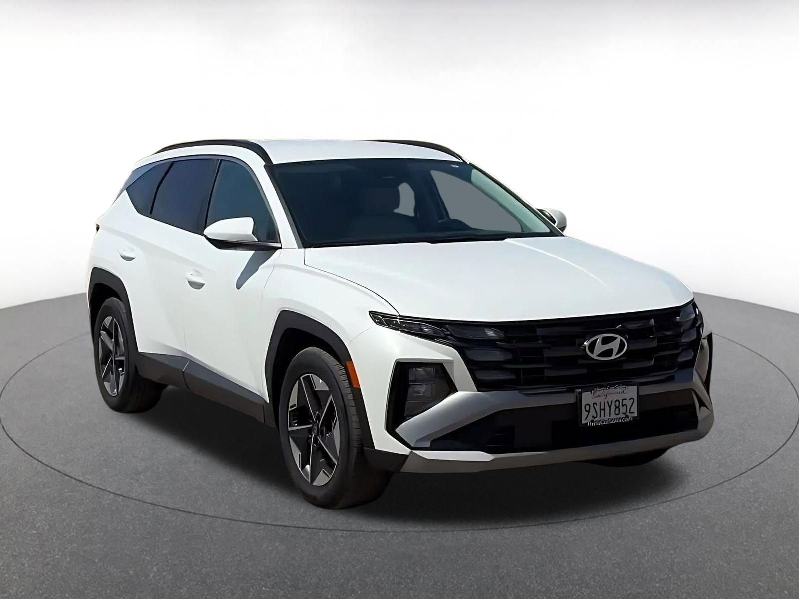 Thumbnail: 2025 Hyundai Tucson - 3