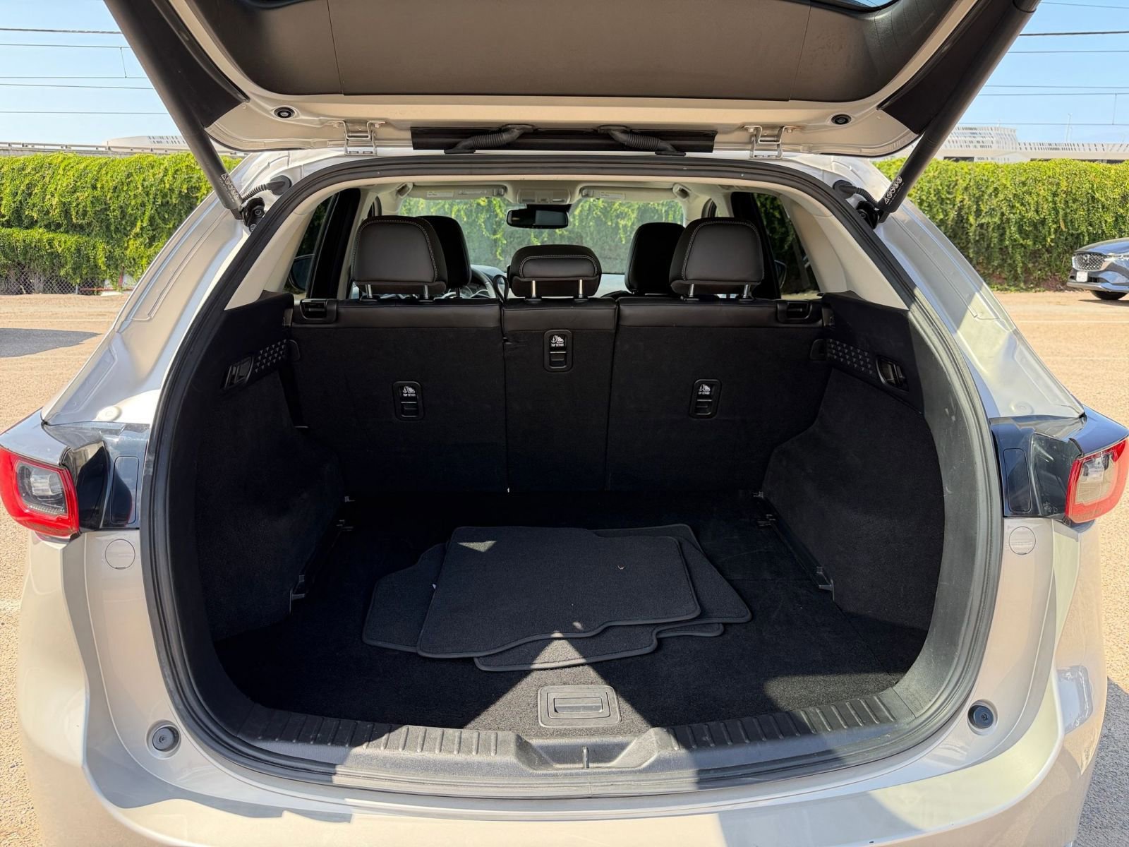 Thumbnail: 2025 Mazda CX-5 - 31