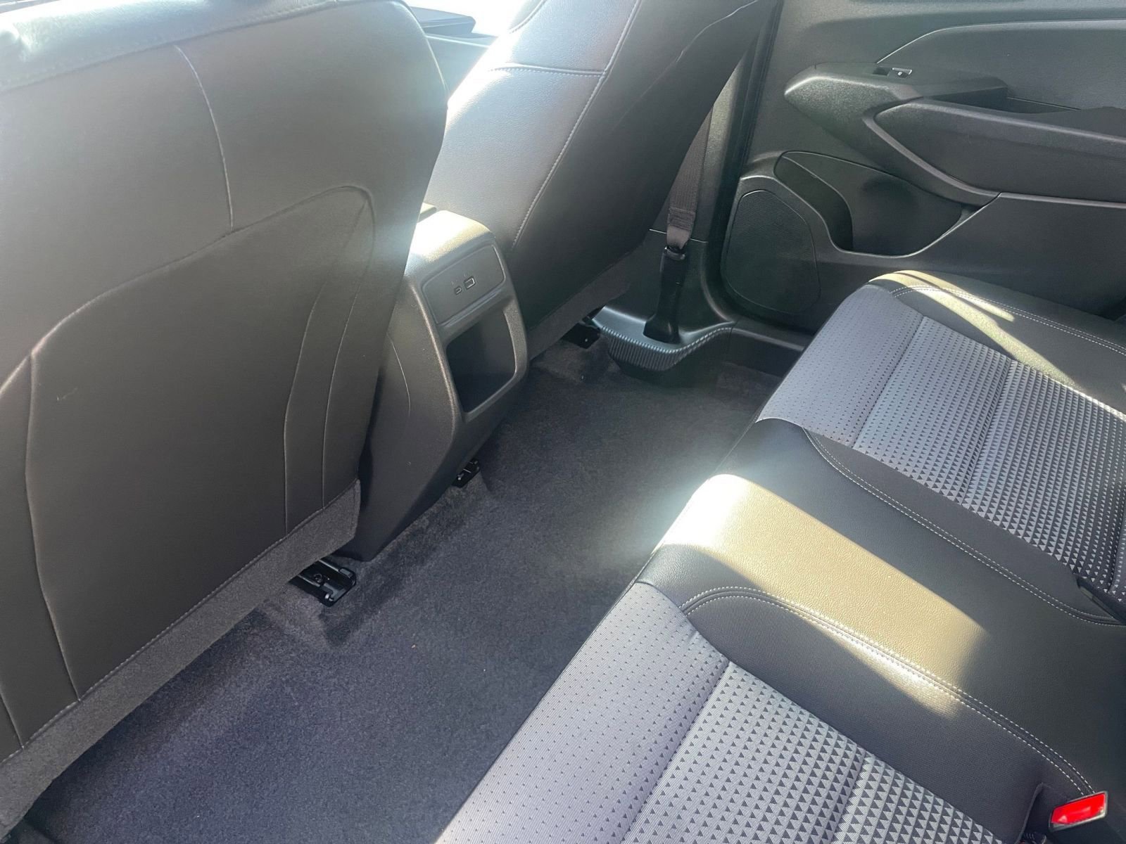 Thumbnail: 2025 Chevrolet Trax - 24