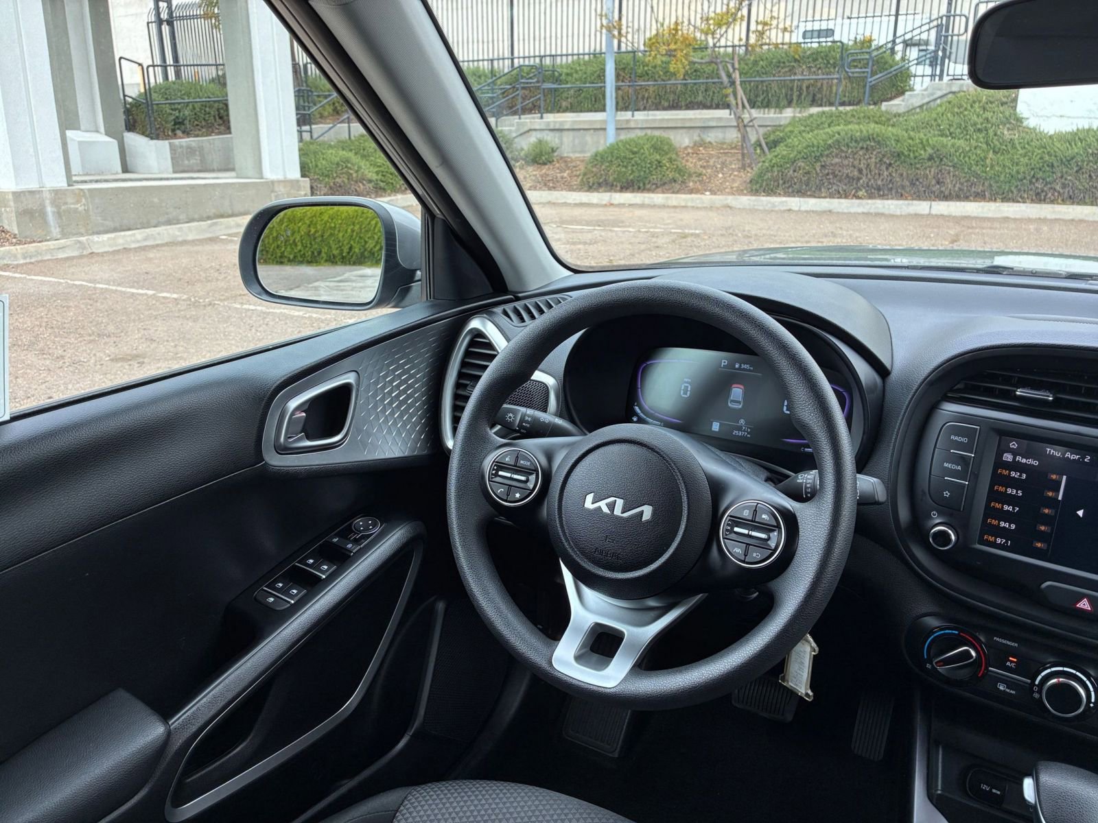 Thumbnail: 2025 Kia Soul - 32