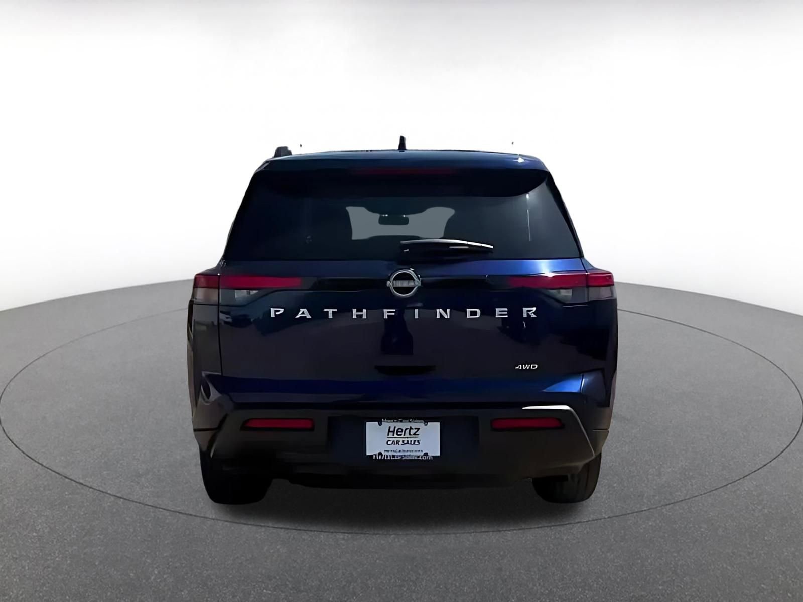Thumbnail: 2025 Nissan Pathfinder - 12