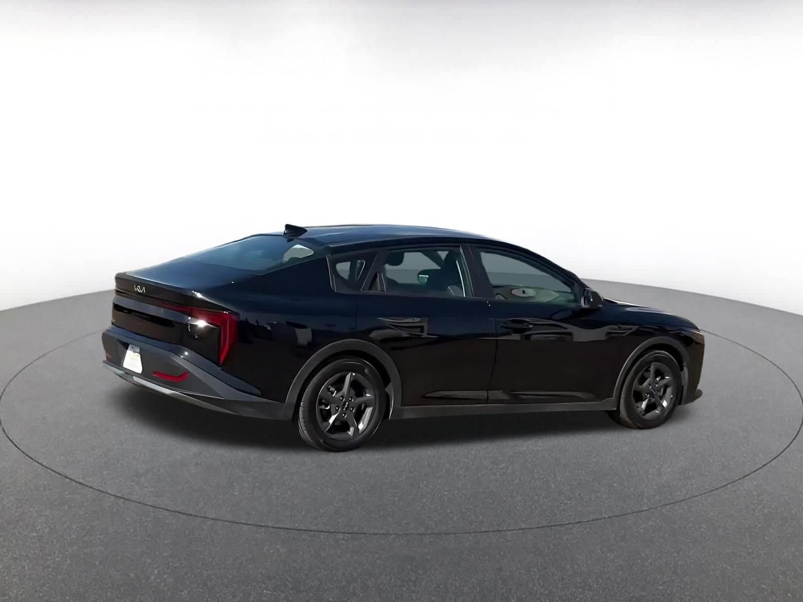 Thumbnail: 2025 Kia K4 - 15